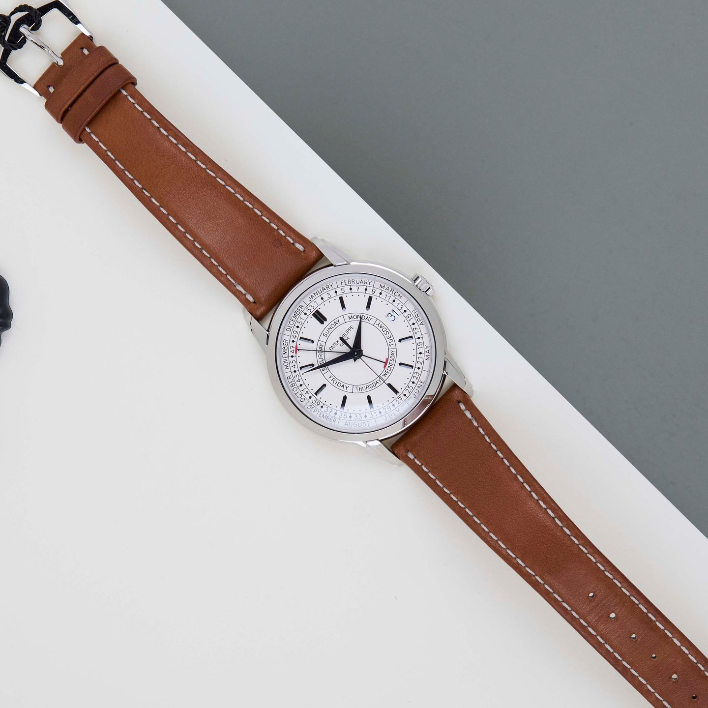 Patek Philippe Calatrava 5212A-001 (2025) - Zilver wijzerplaat 40mm Staal (2/8)