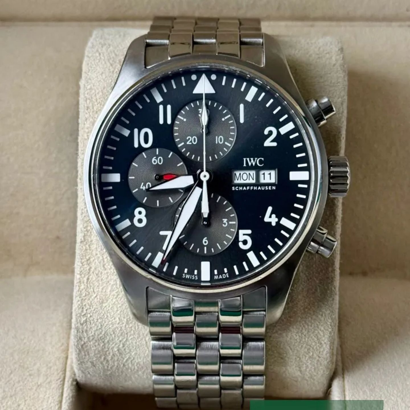 IWC Pilot Spitfire Chronograph IW377719 - (2/7)