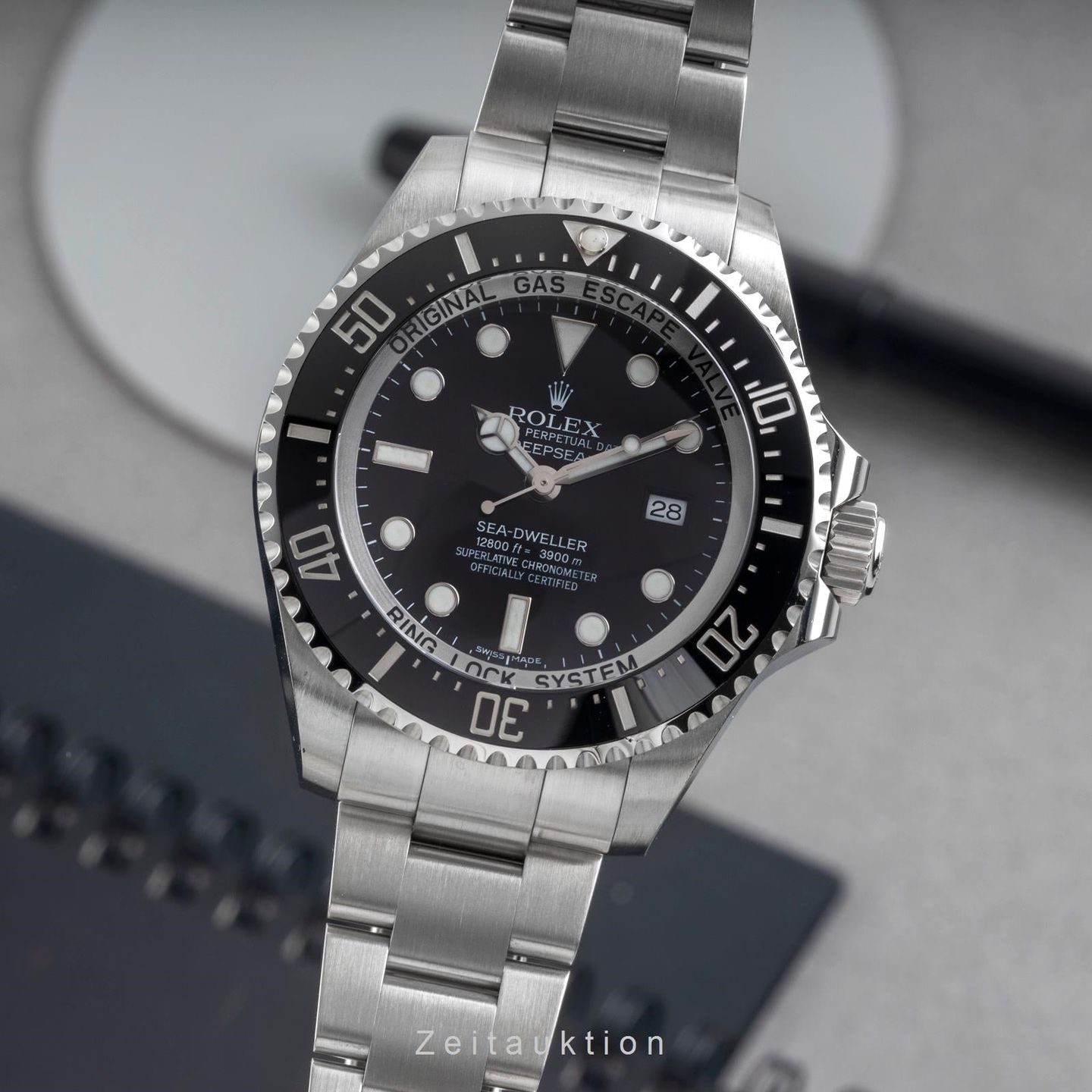 Rolex Sea-Dweller Deepsea 116660 (Unknown (random serial)) - Black dial 44 mm Steel case (1/8)