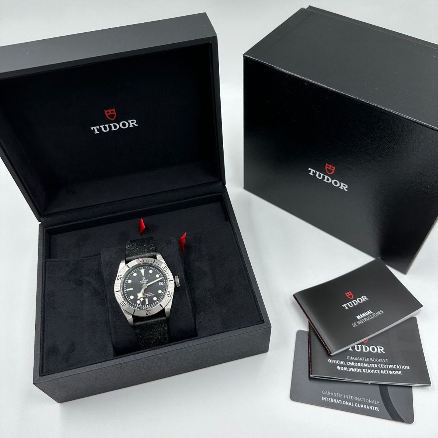 Tudor Black Bay Steel 79730-0003 (2023) - Black dial 41 mm Steel case (1/8)