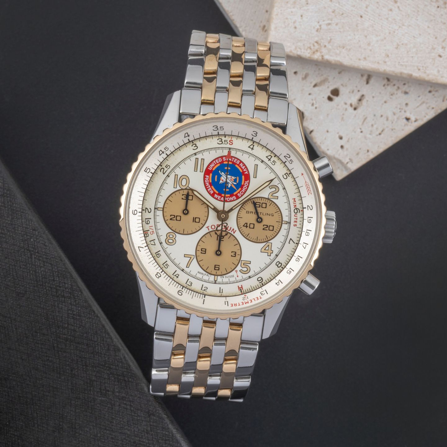 Breitling Navitimer D30022 (Unknown (random serial)) - Silver dial 38 mm Steel case (1/8)