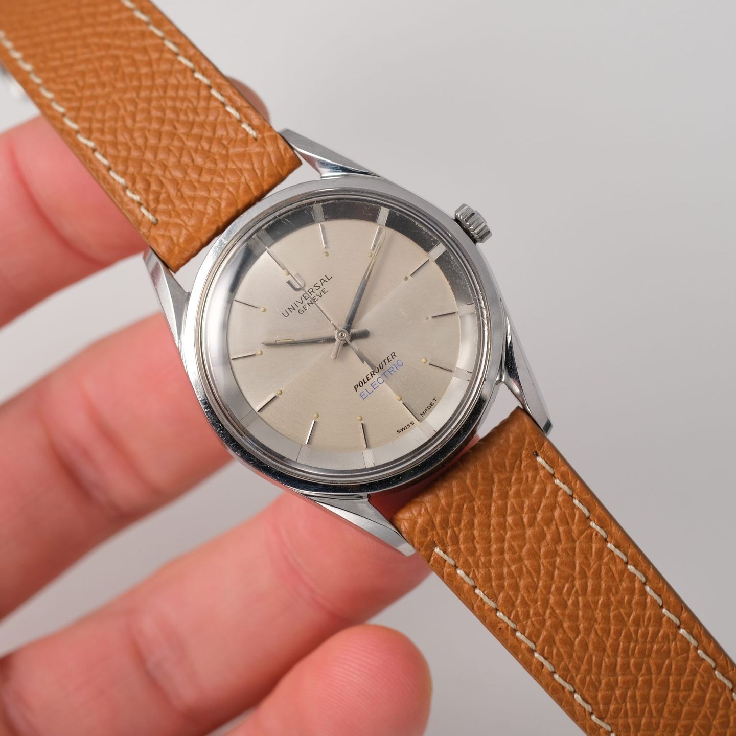 Universal Genève Polerouter 219301-1 (1963) - Silver dial 34 mm Steel case (7/8)