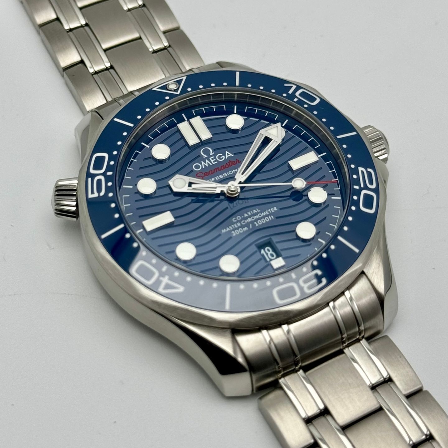 Omega Seamaster Diver 300 M 210.30.42.20.03.001 (2023) - Blauw wijzerplaat 42mm Staal (7/10)