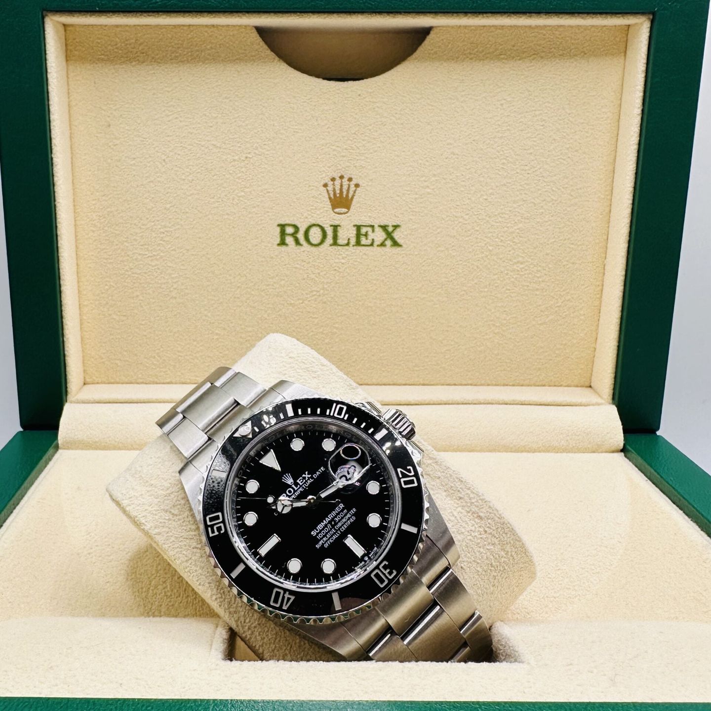 Rolex Submariner Date 126610LN (2024) - Zwart wijzerplaat 41mm Staal (4/5)