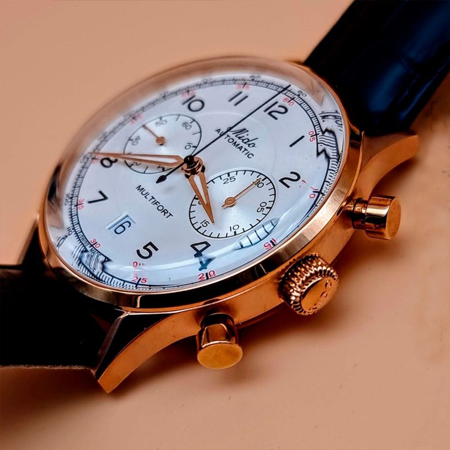 Mido Multifort M040.427.36.262.00 (2025) - Silver dial 42 mm Steel case (3/8)