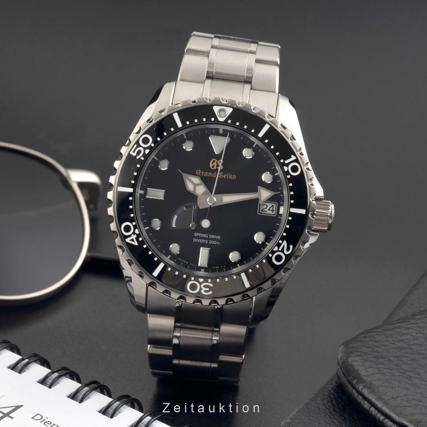 Grand Seiko Sport Collection SBGA463 (Unknown (random serial)) - Black dial Titanium case (3/8)