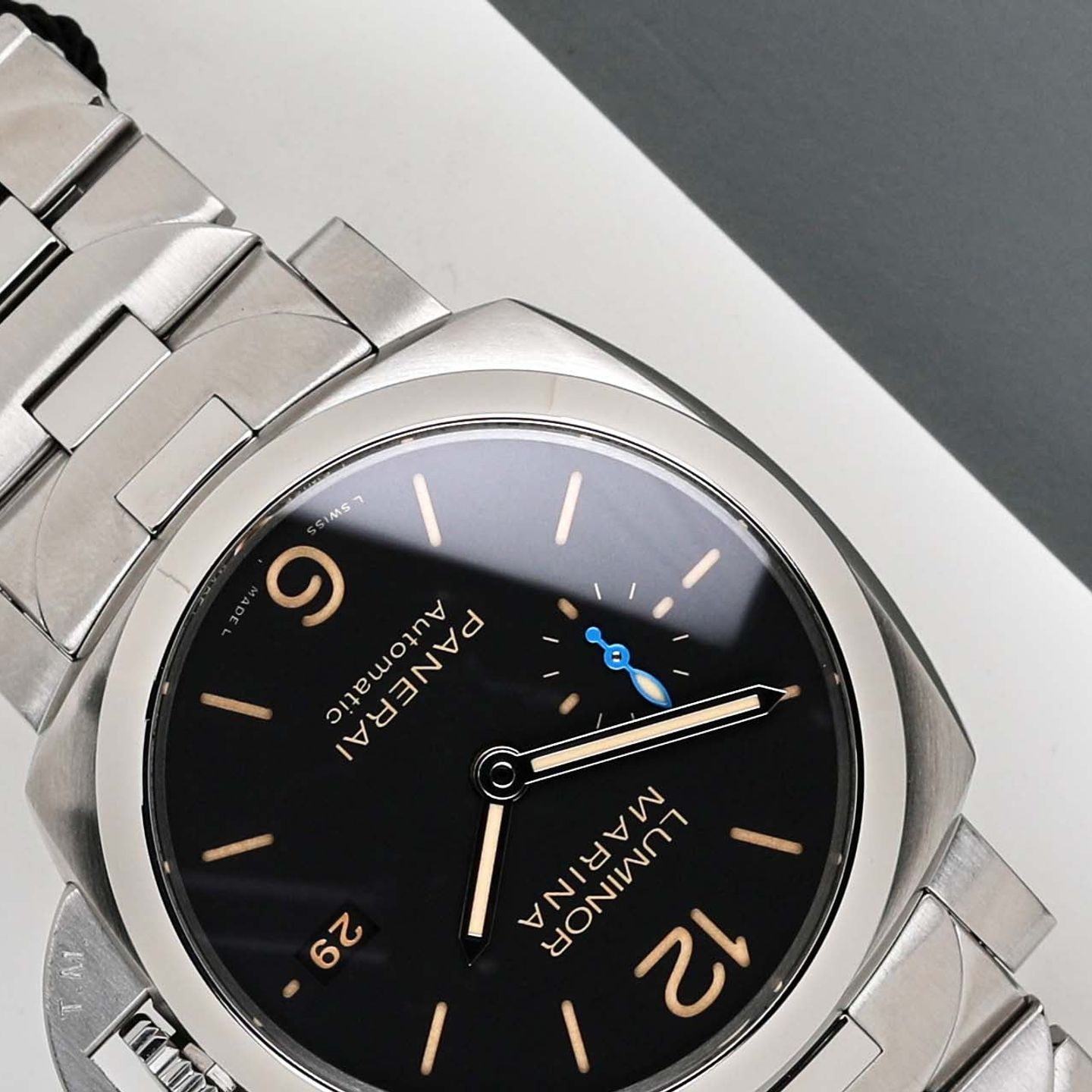 Panerai Luminor Marina 1950 3 Days Automatic PAM00722 (2019) - Zwart wijzerplaat 42mm Staal (4/8)