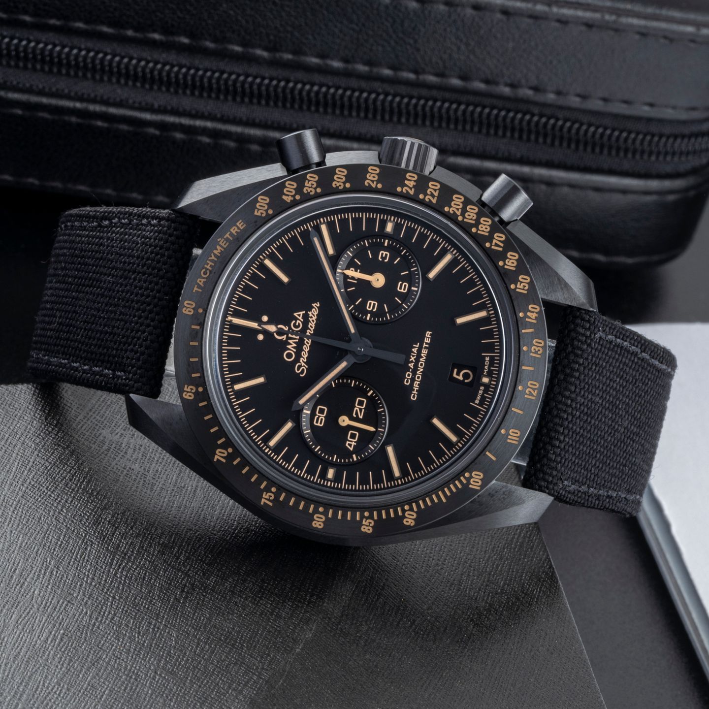 Omega Speedmaster 311.92.44.51.01.006 - (2/8)