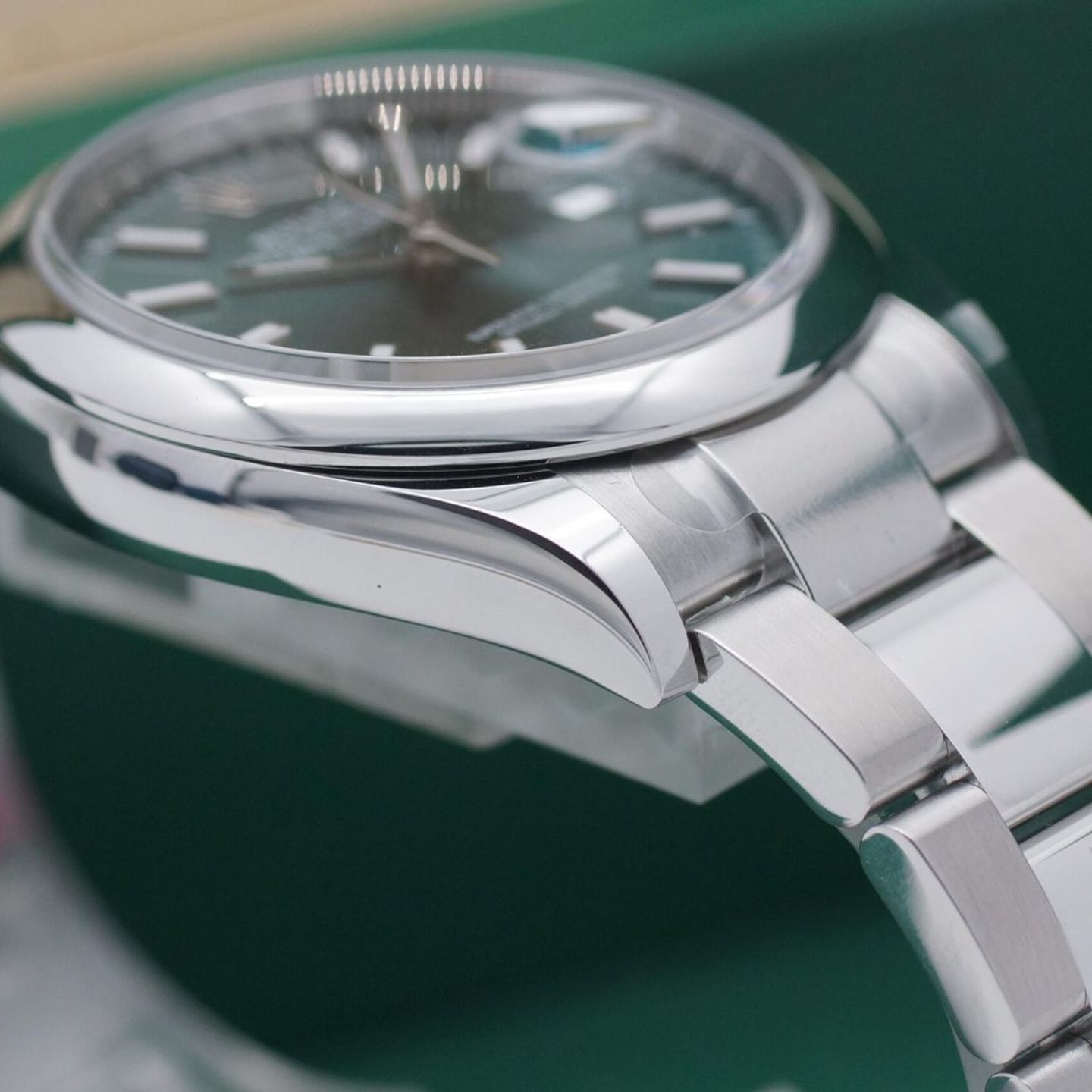 Rolex Datejust 36 126200 - (8/8)