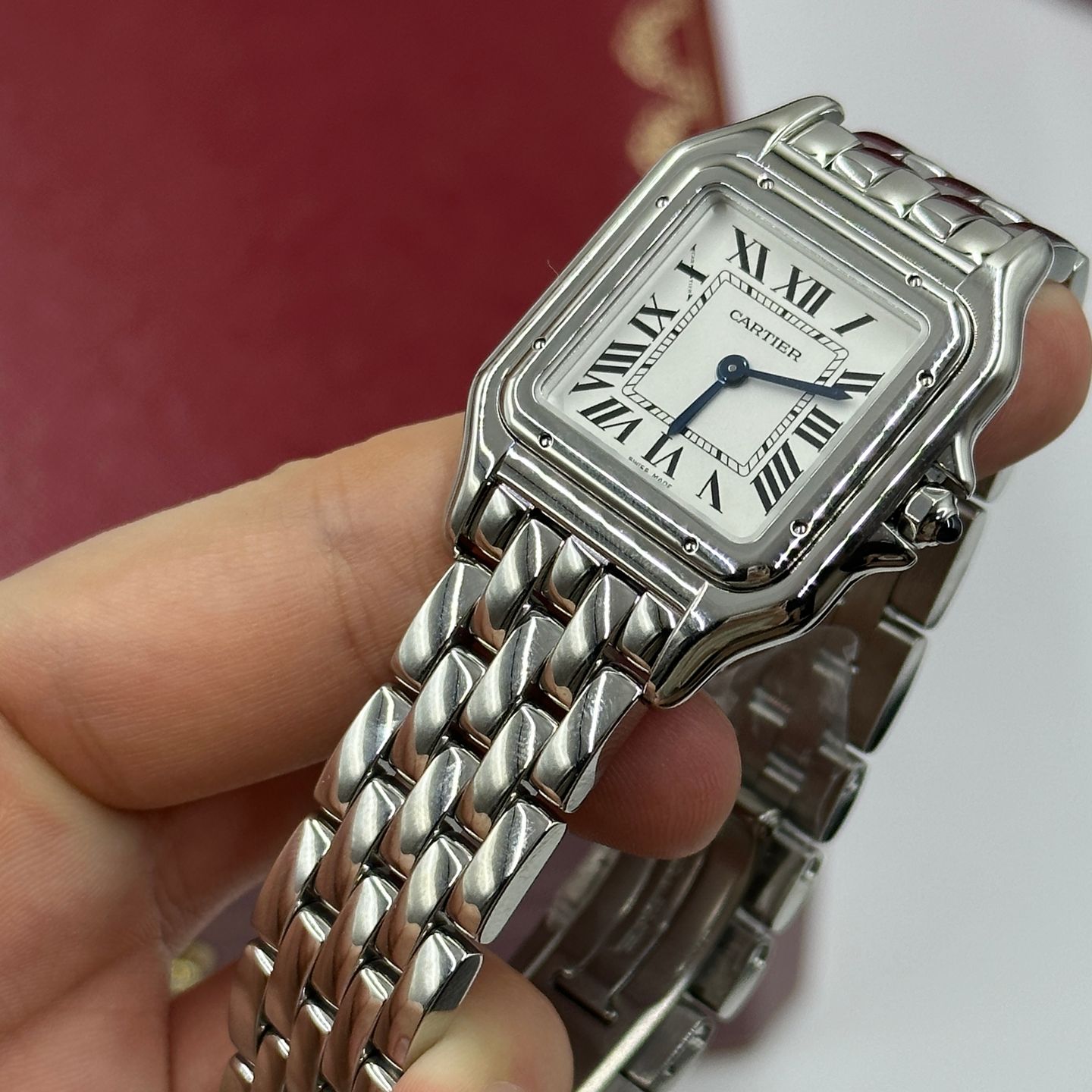 Cartier Panthère WSPN0007 (2024) - Silver dial 37 mm Steel case (8/8)