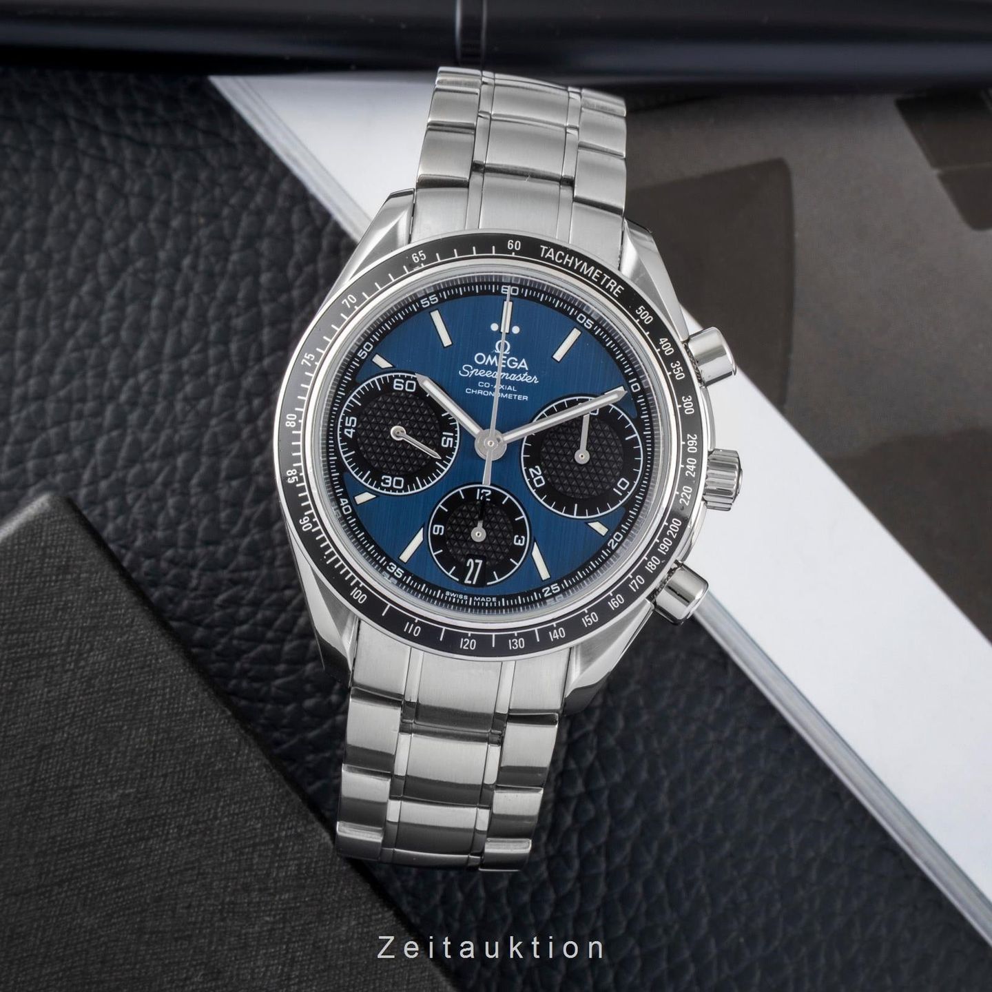 Omega Speedmaster Racing 326.30.40.50.03.001 - (3/8)