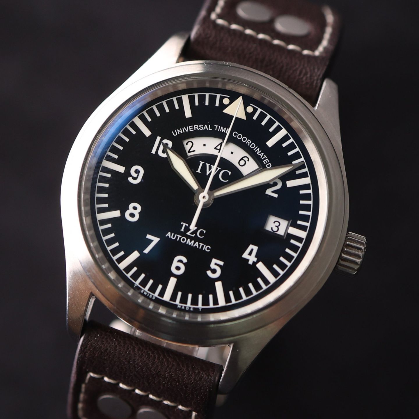 IWC Pilot Spitfire UTC IW3251 (1999) - Black dial 39 mm Steel case (5/6)