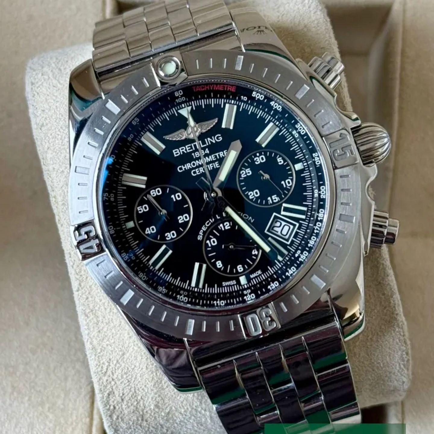 Breitling Chronomat 44 AB0115 (2019) - 44mm Staal (1/7)