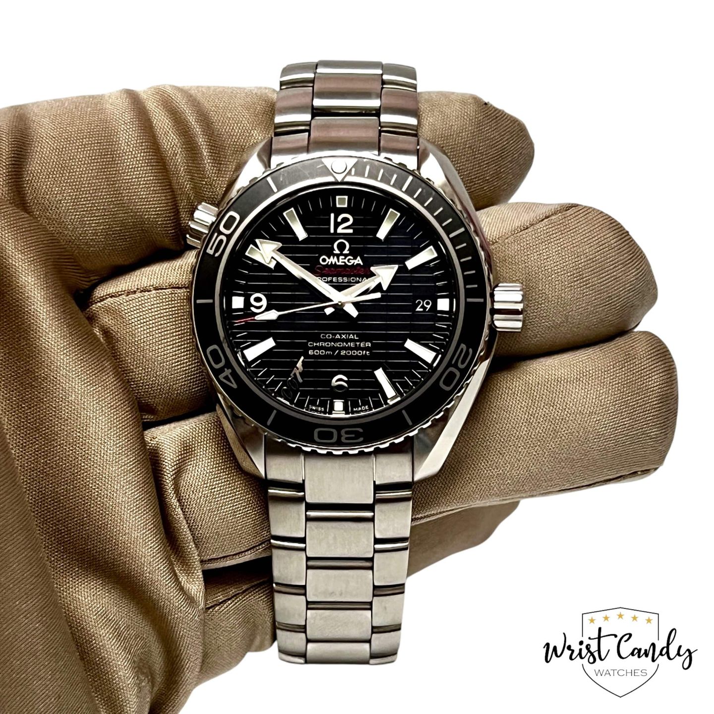 Omega Seamaster Planet Ocean 232.30.42.21.01.004 (2014) - Black dial 42 mm Steel case (7/8)