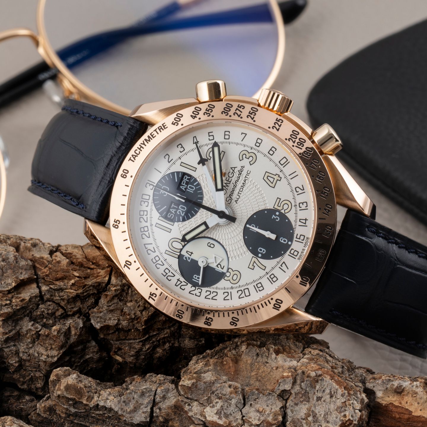 Omega Speedmaster Date 3623.33.01 - (2/8)