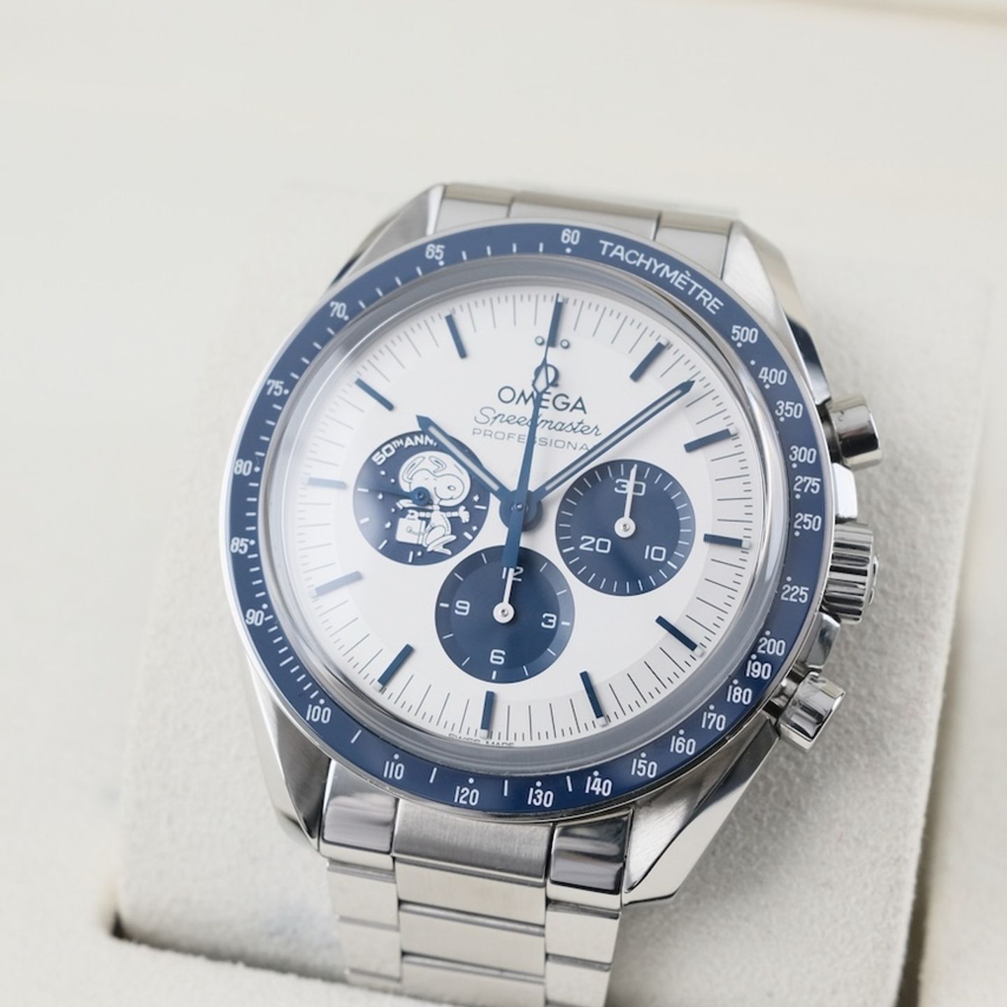 Omega Speedmaster Professional Moonwatch 310.32.42.50.02.001 (2021) - Silver dial 42 mm Steel case (1/8)