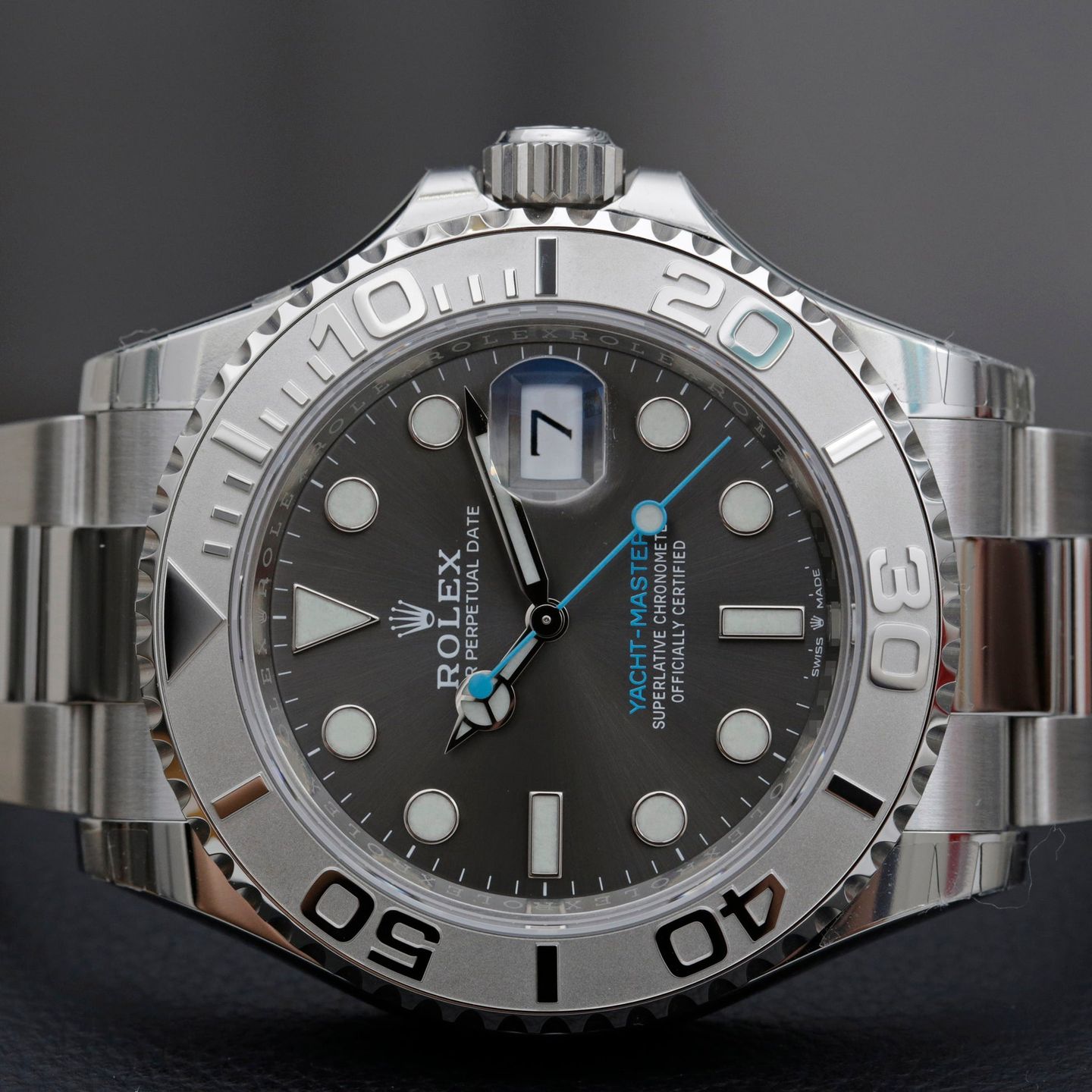 Rolex Yacht-Master 40 126622 (2023) - Grijs wijzerplaat 40mm Staal (2/7)