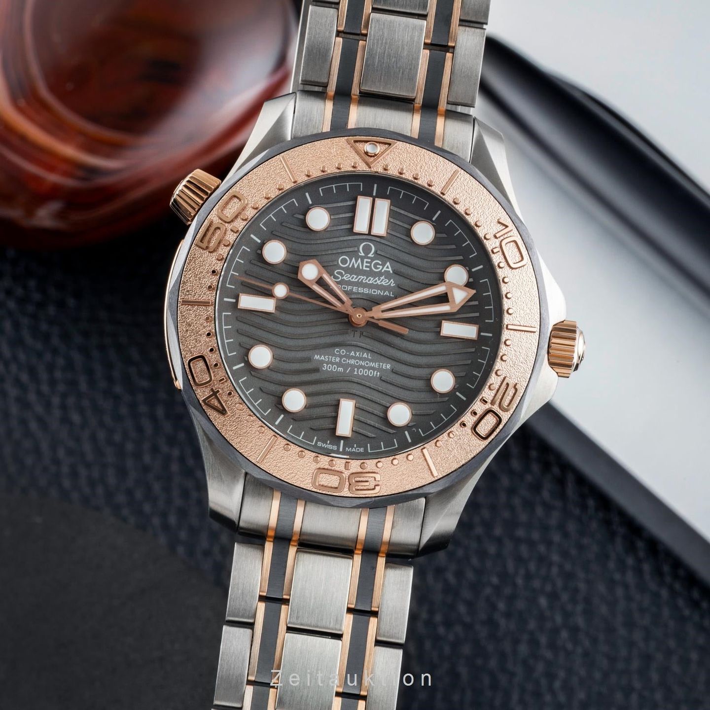 Omega Seamaster Diver 300 M 210.60.42.20.99.001 - (1/8)