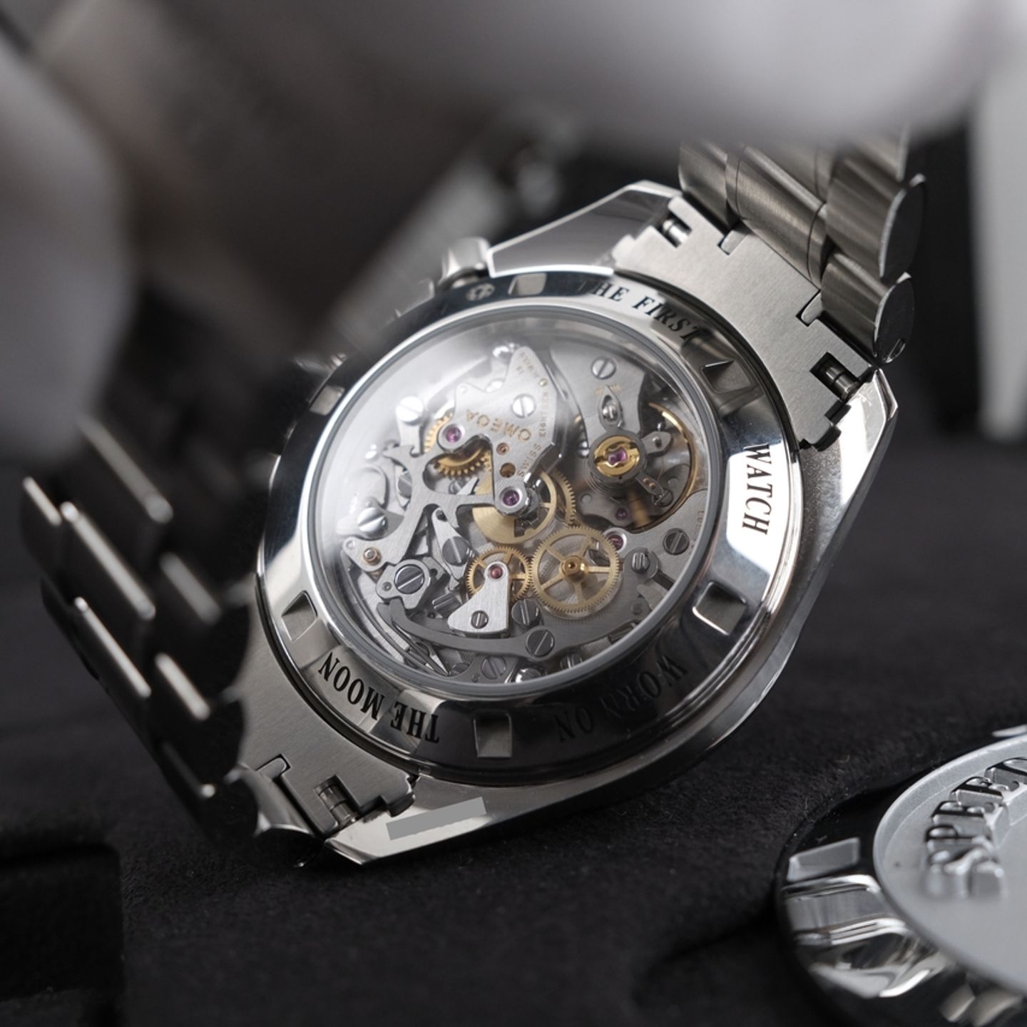 Omega Speedmaster Professional Moonwatch 311.30.42.30.01.006 (2020) - Zwart wijzerplaat 42mm Staal (3/8)