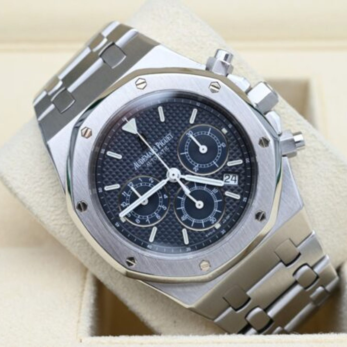 Audemars Piguet Royal Oak Chronograph 25860ST (2000) - Grijs wijzerplaat 39mm Staal (1/7)