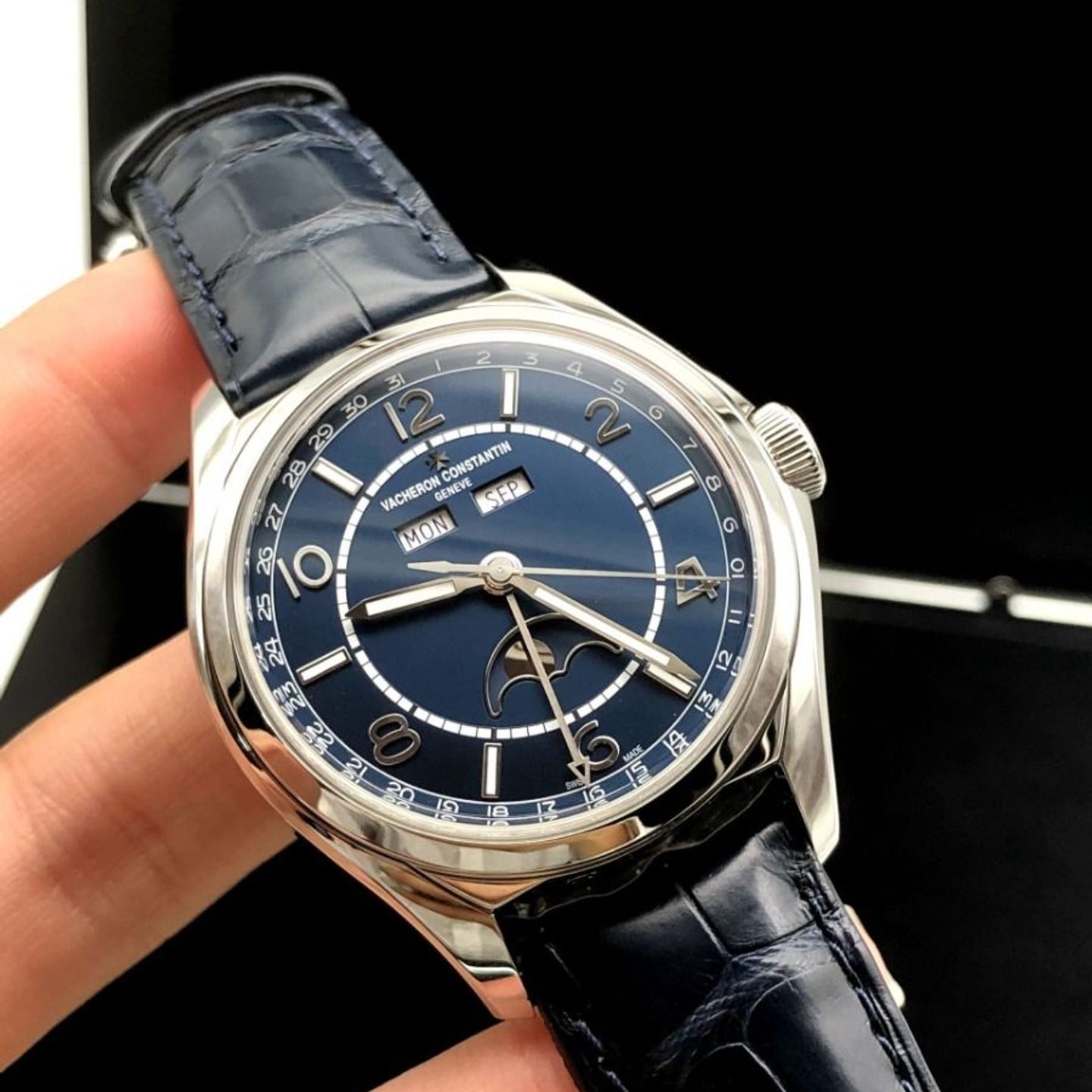 Vacheron Constantin Fiftysix 4000E/000A-B548 (2022) - Blue dial 40 mm Steel case (8/8)