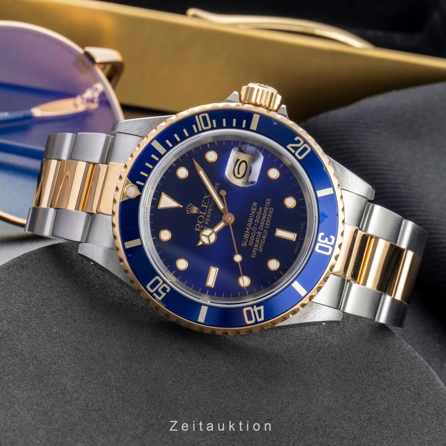 Rolex Submariner Date 16613 (1988) - Blauw wijzerplaat 40mm Goud/Staal (2/8)