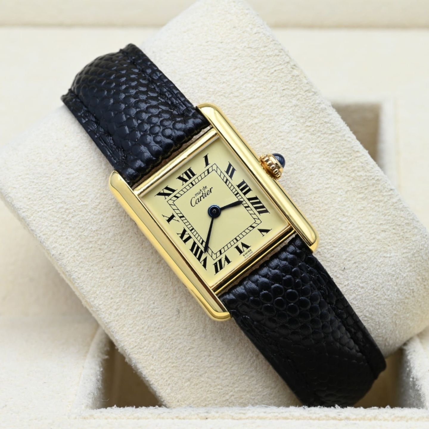 Cartier Tank Vermeil 5057001 (Unknown (random serial)) - Yellow dial 20 mm Silver case (1/8)
