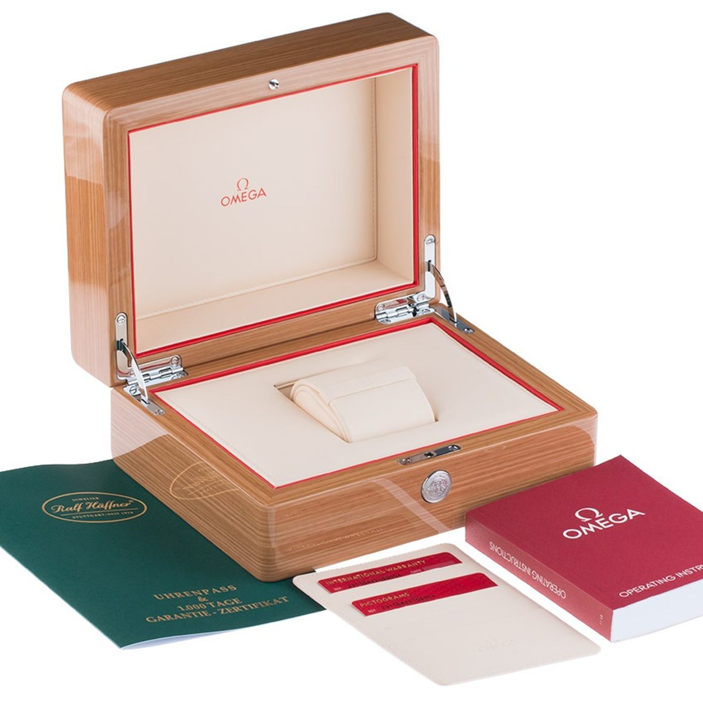 Omega Seamaster Planet Ocean 232.90.46.21.03.001 (2026) - Blue dial 46 mm Titanium case (2/7)