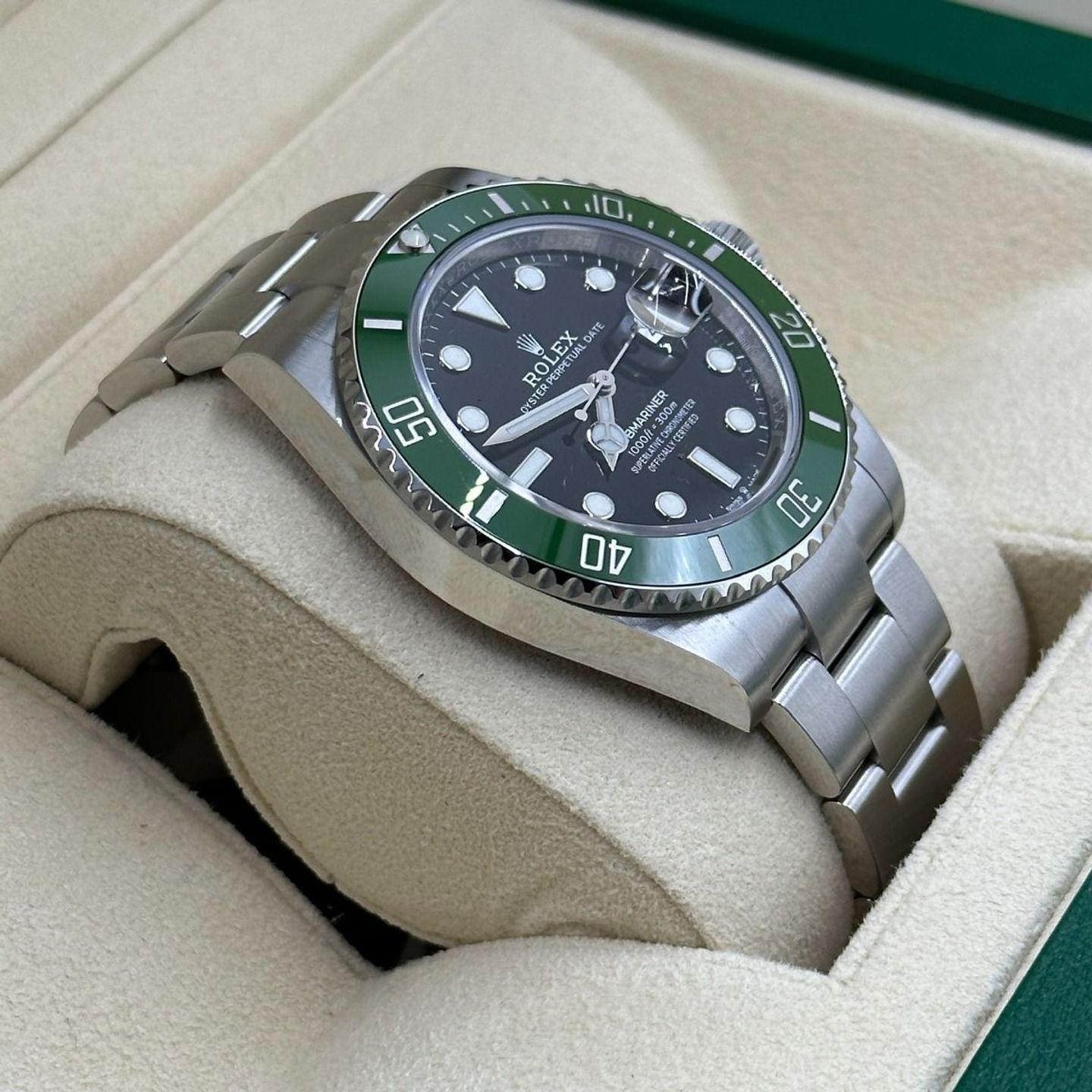 Rolex Submariner Date 126610LV (2024) - Zwart wijzerplaat 41mm Staal (7/8)