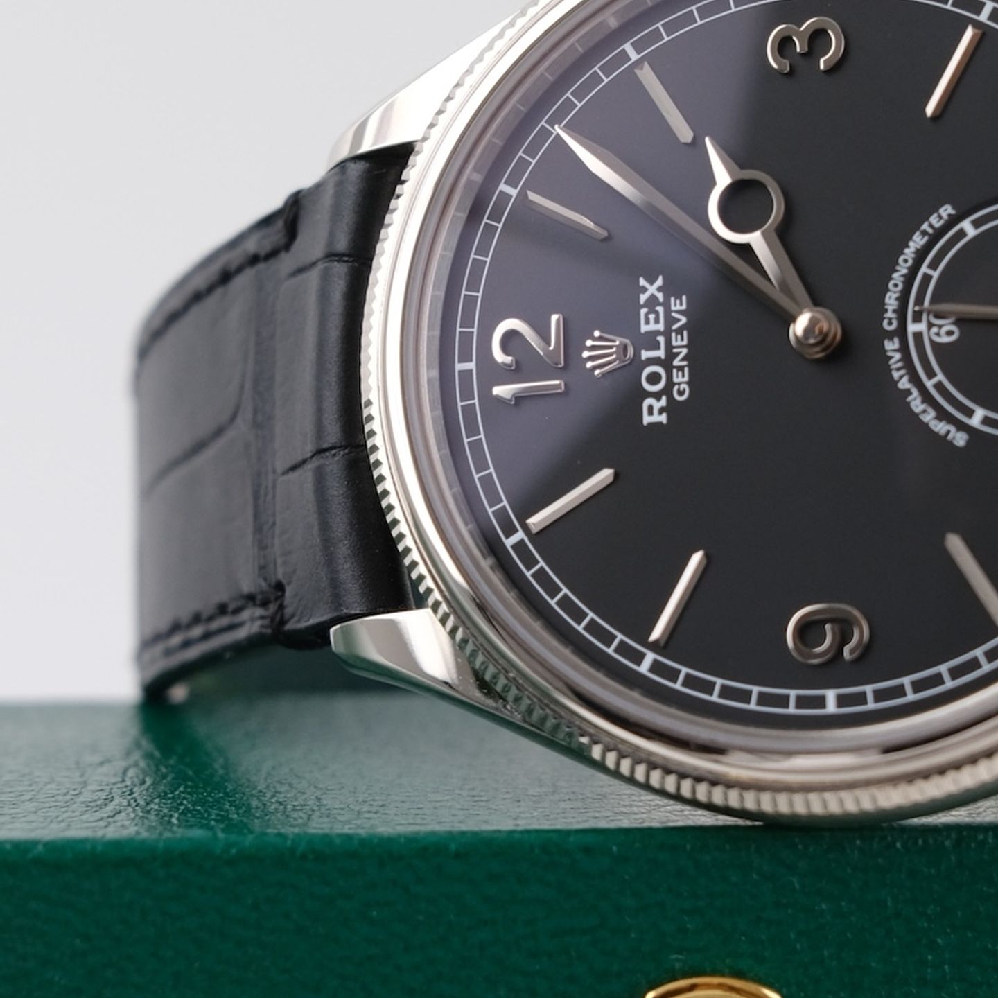 Rolex Perpetual 1908 52509 (2024) - White dial 39 mm White Gold case (3/8)