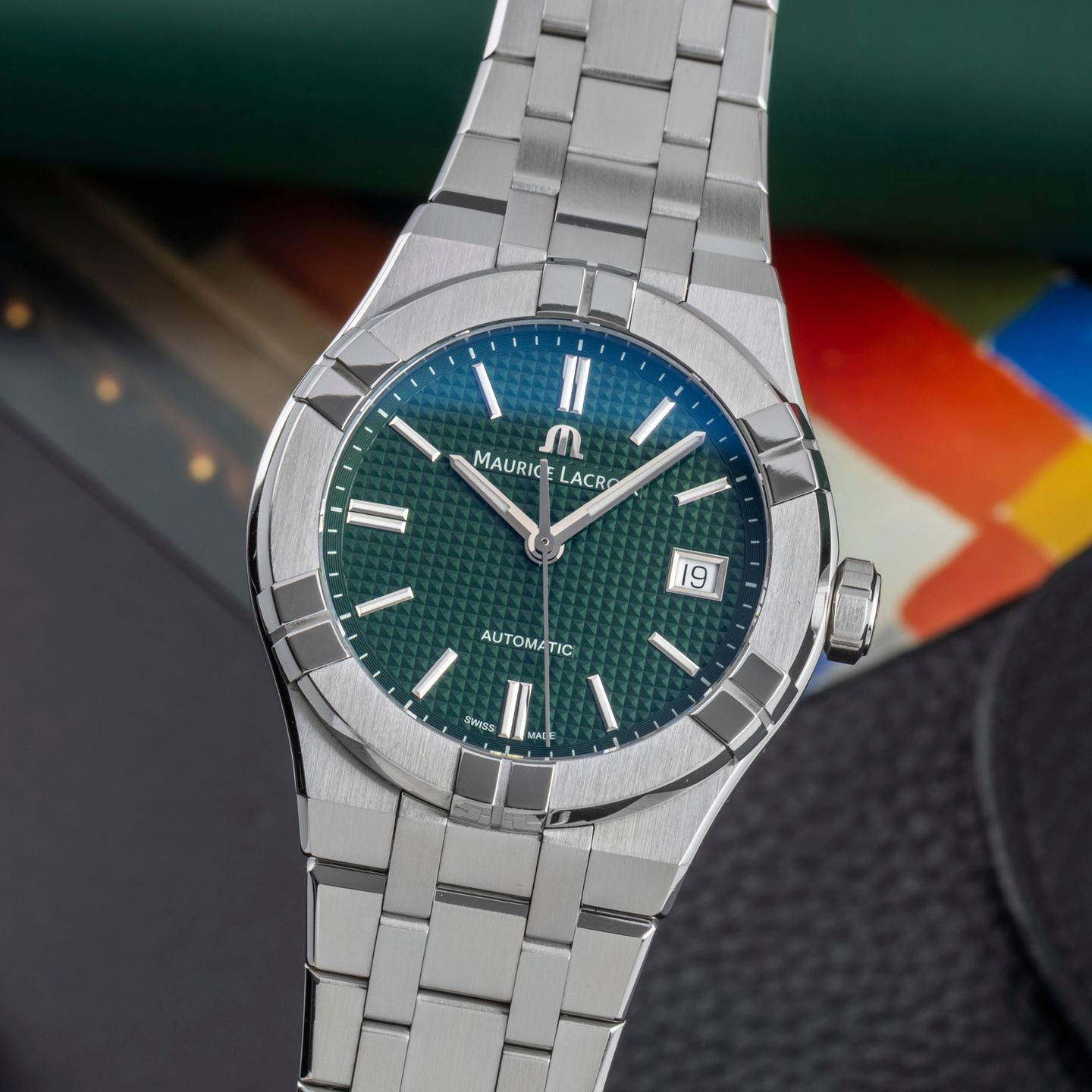 Maurice Lacroix Aikon AI6007-SS002-630-1 (Unknown (random serial)) - Green dial 39 mm Steel case (3/8)