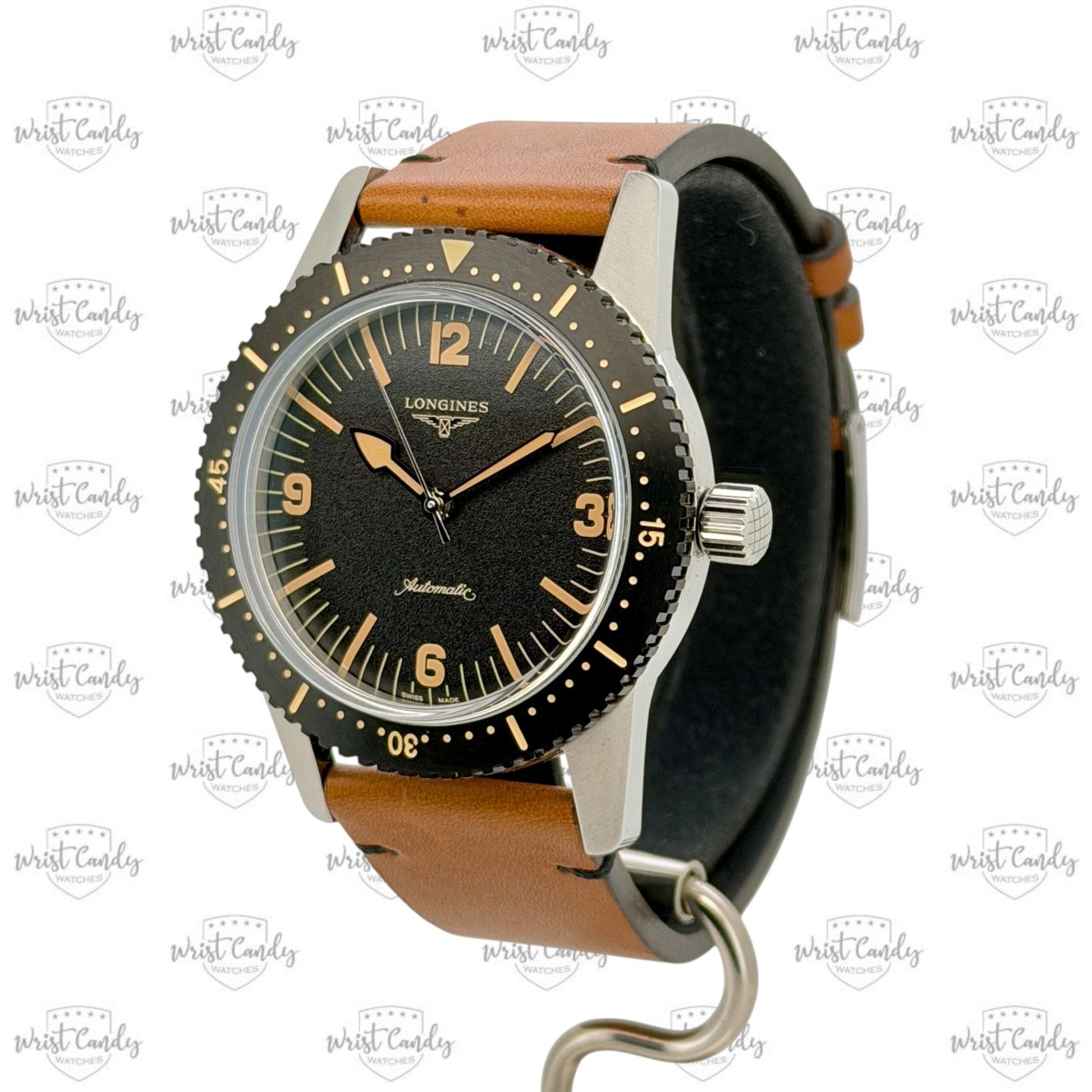 Longines Skin Diver L2.822.4.56.2 (2024) - Zwart wijzerplaat 42mm Staal (2/8)