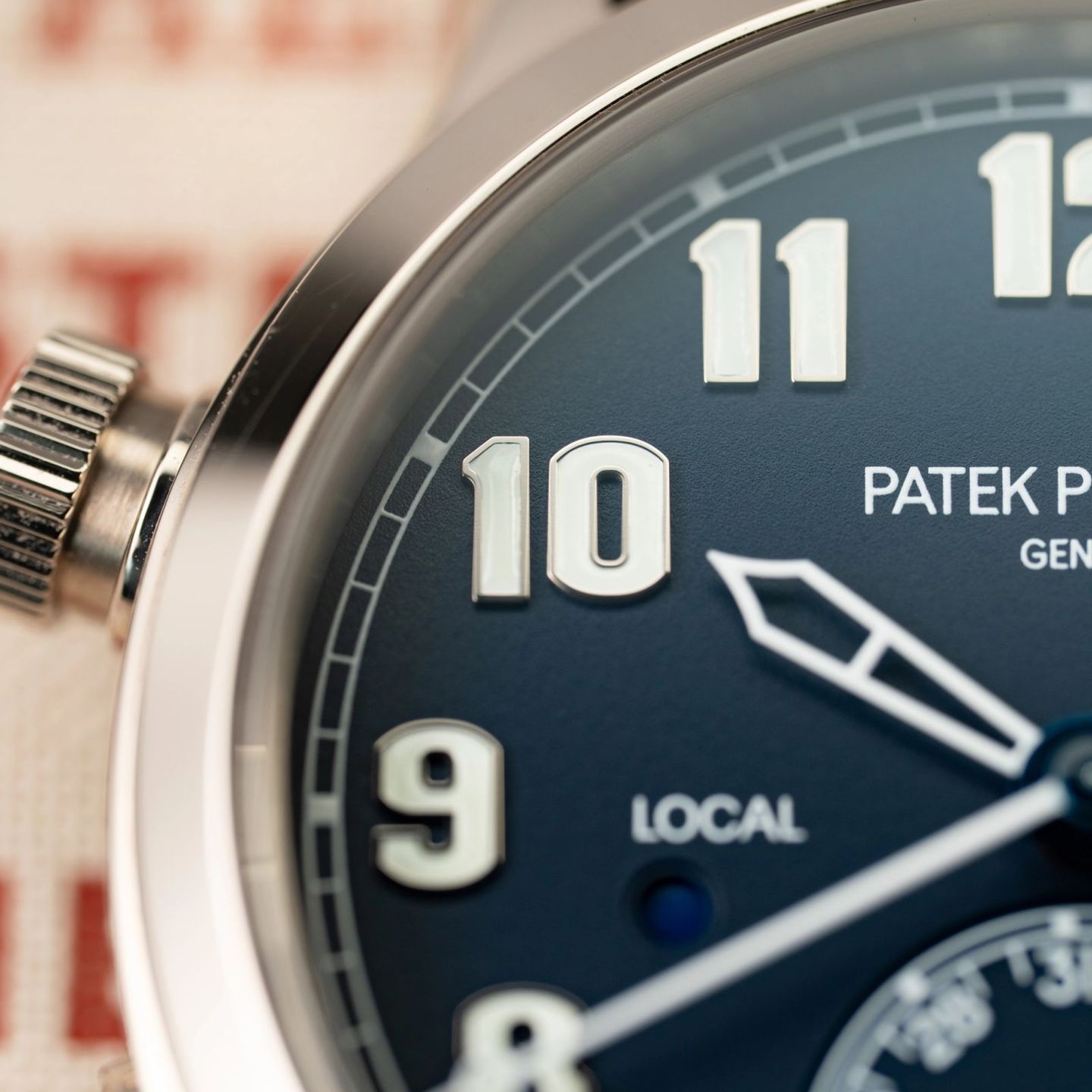 Patek Philippe Calatrava 7234G - (7/8)