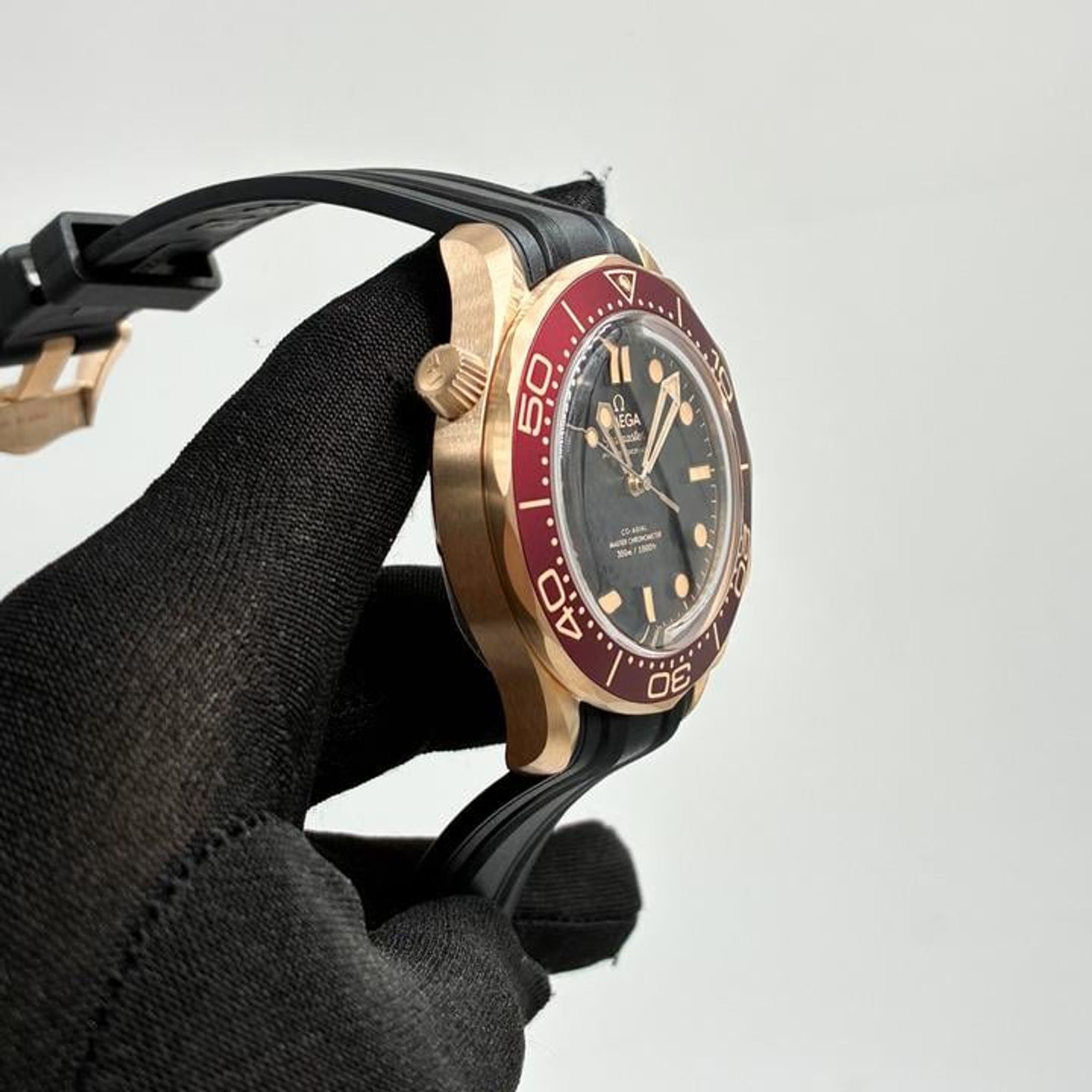 Omega Seamaster Diver 300 M 210.92.42.20.01.003 - (5/10)