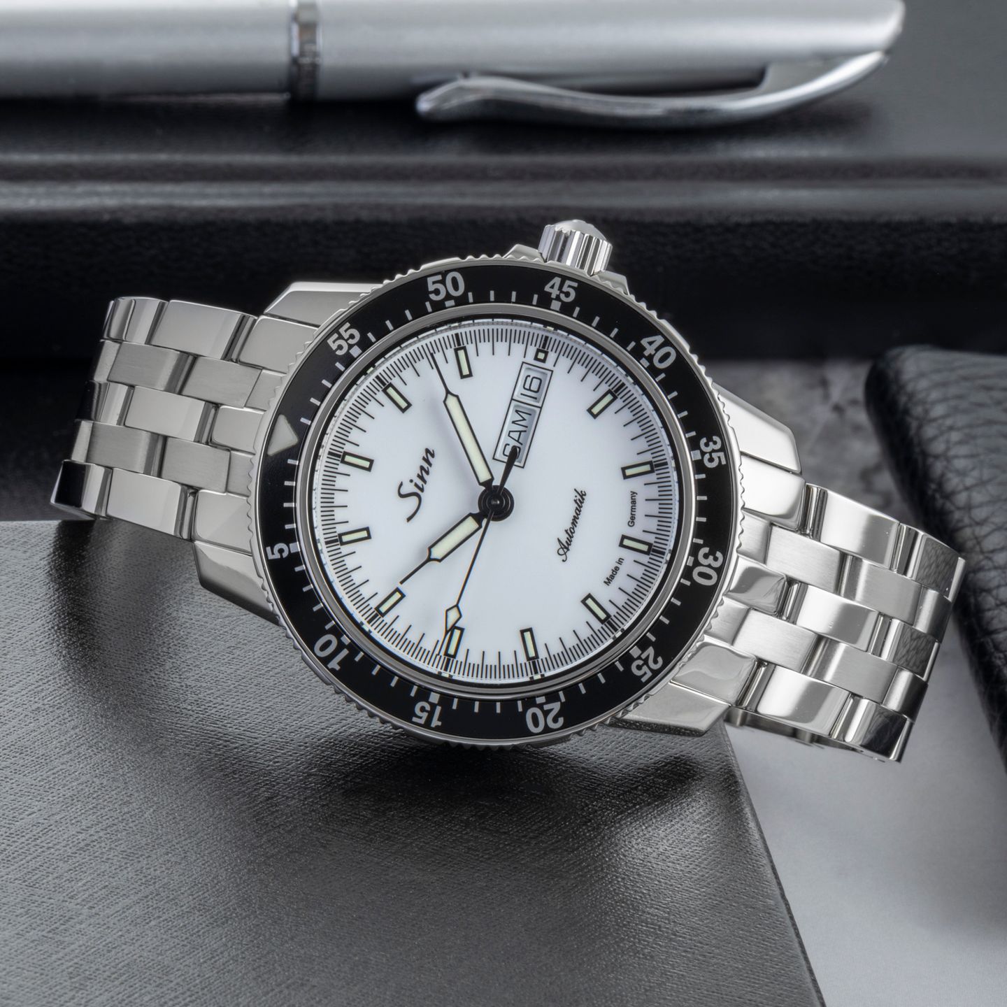Sinn 104 104.012 - (2/8)