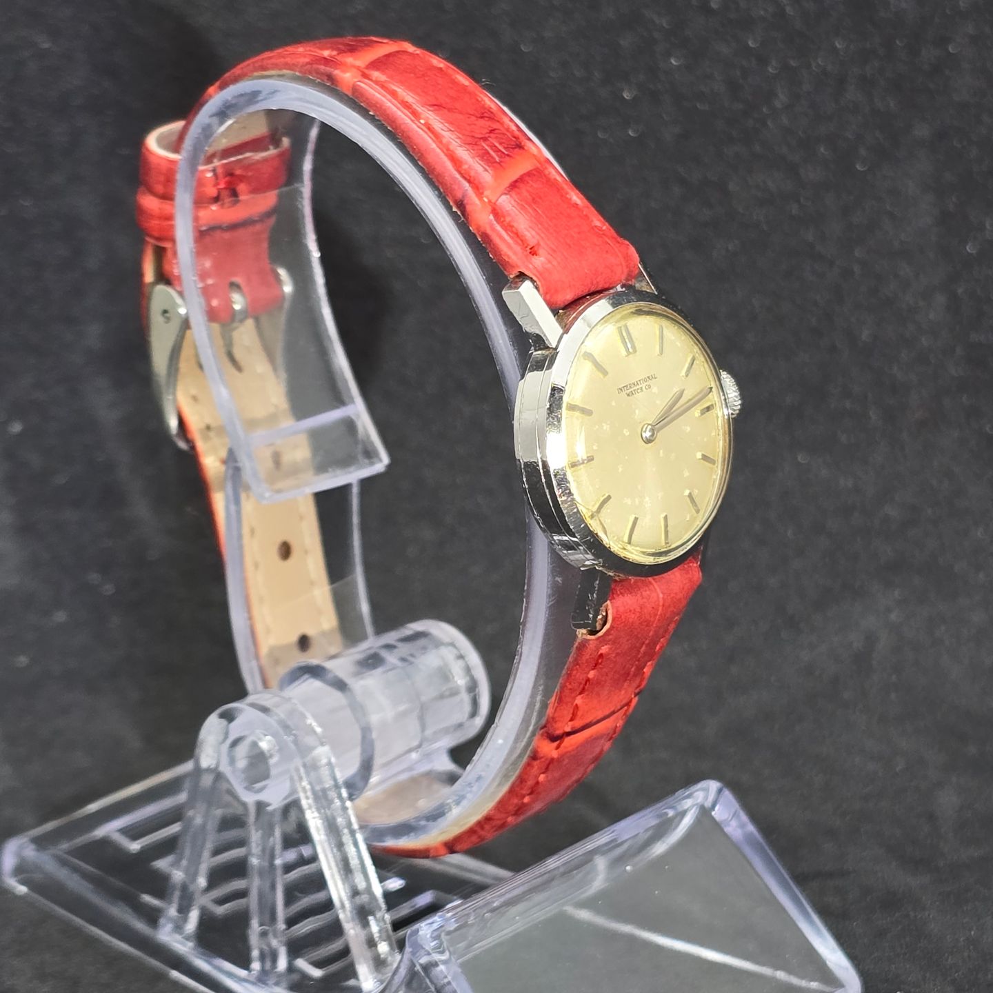 IWC Calatrava 1590 (2024) - Black dial 40 mm Steel case (2/7)