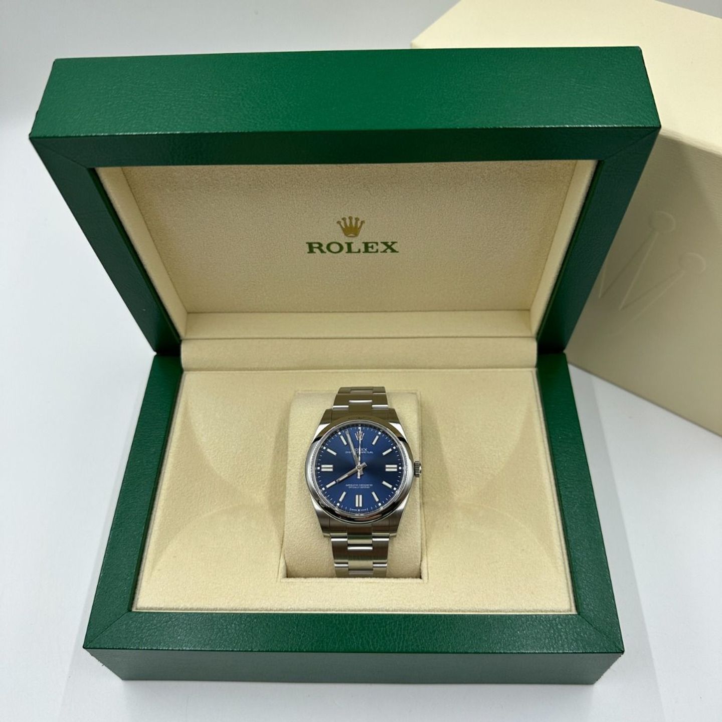 Rolex Oyster Perpetual 41 124300 - (4/8)