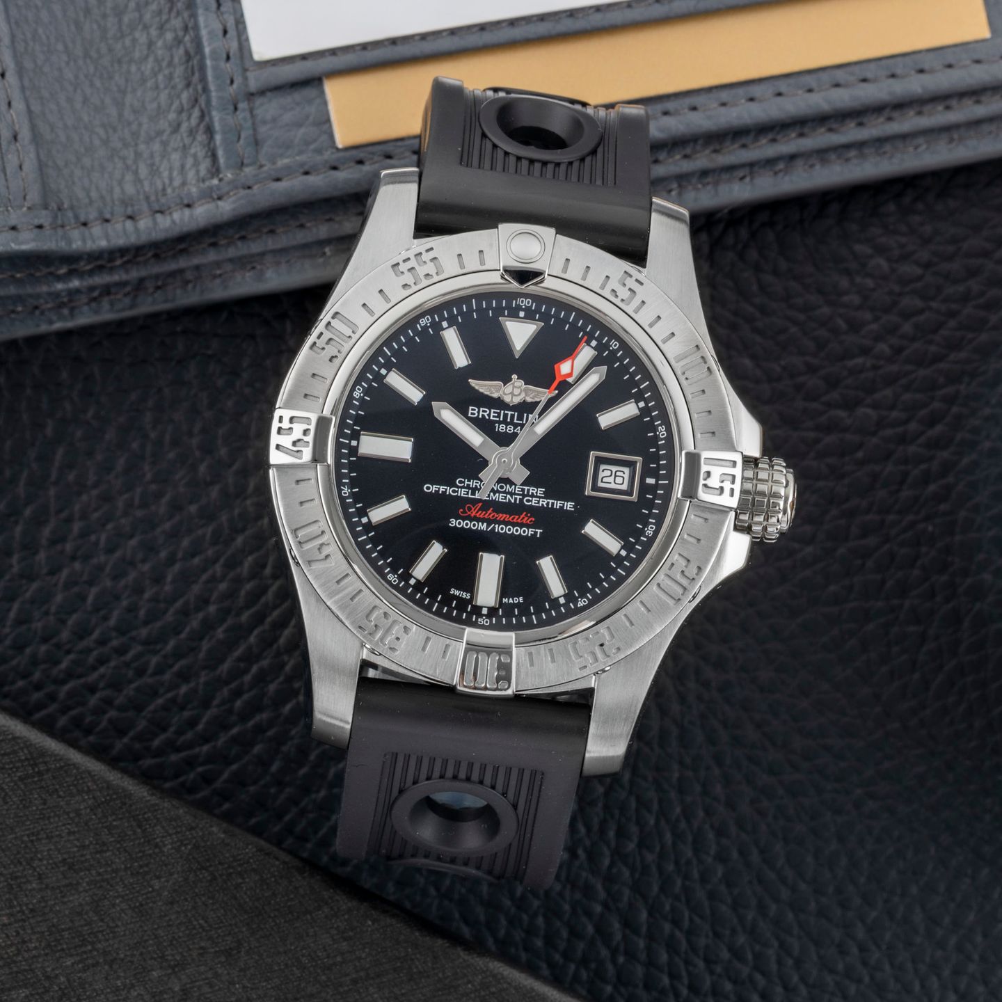 Breitling Avenger II Seawolf A1733110/BC30 (Unknown (random serial)) - Black dial 45 mm Steel case (1/8)