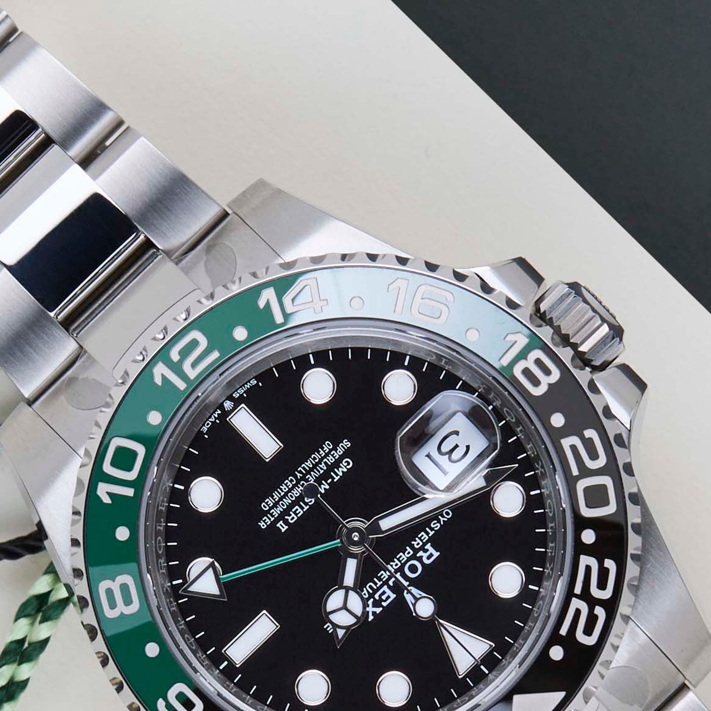 Rolex GMT-Master II 126720VTNR (2025) - Black dial 40 mm Steel case (4/8)