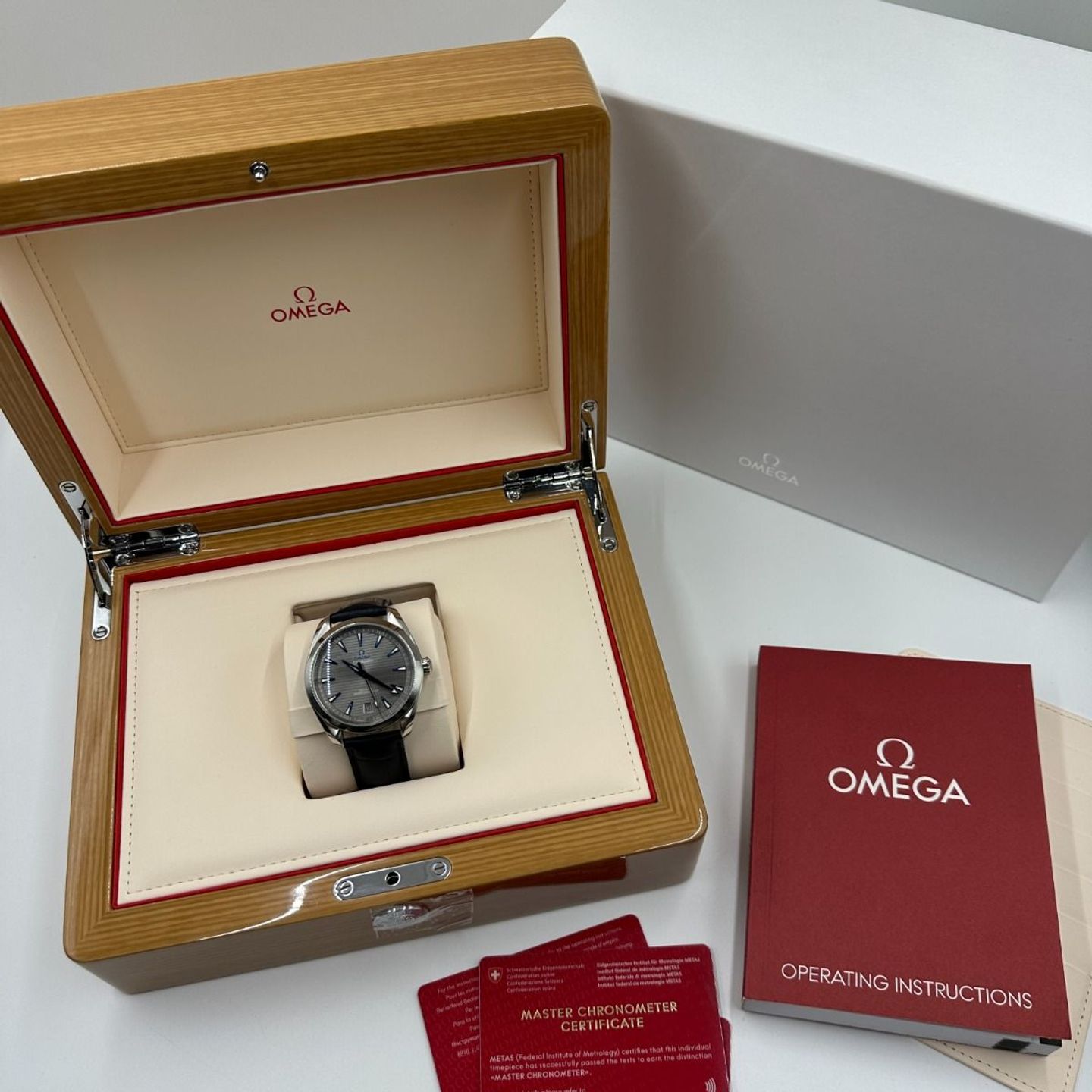 Omega Seamaster Aqua Terra 220.13.41.21.06.001 - (2/8)