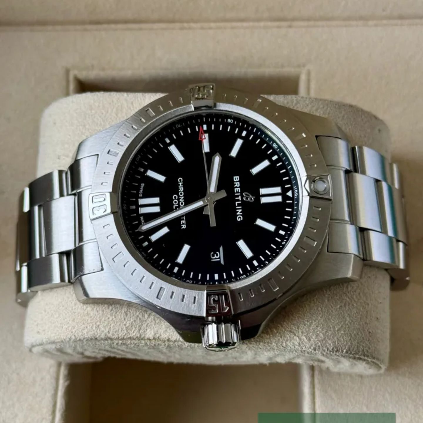 Breitling Colt A17388 (2019) - 44 mm Steel case (4/7)