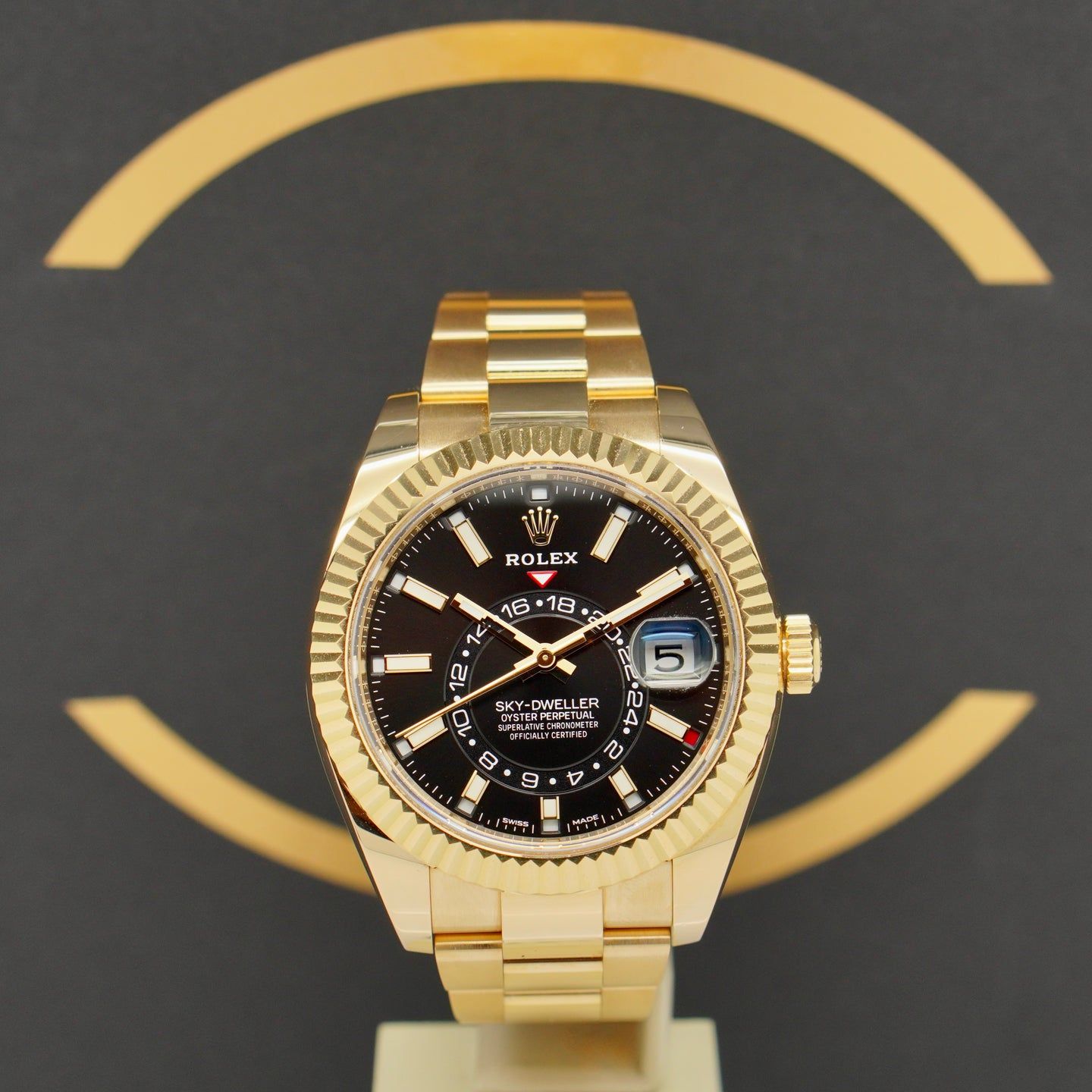 Rolex Sky-Dweller 326938 (2021) - Zwart wijzerplaat 42mm Geelgoud (1/7)