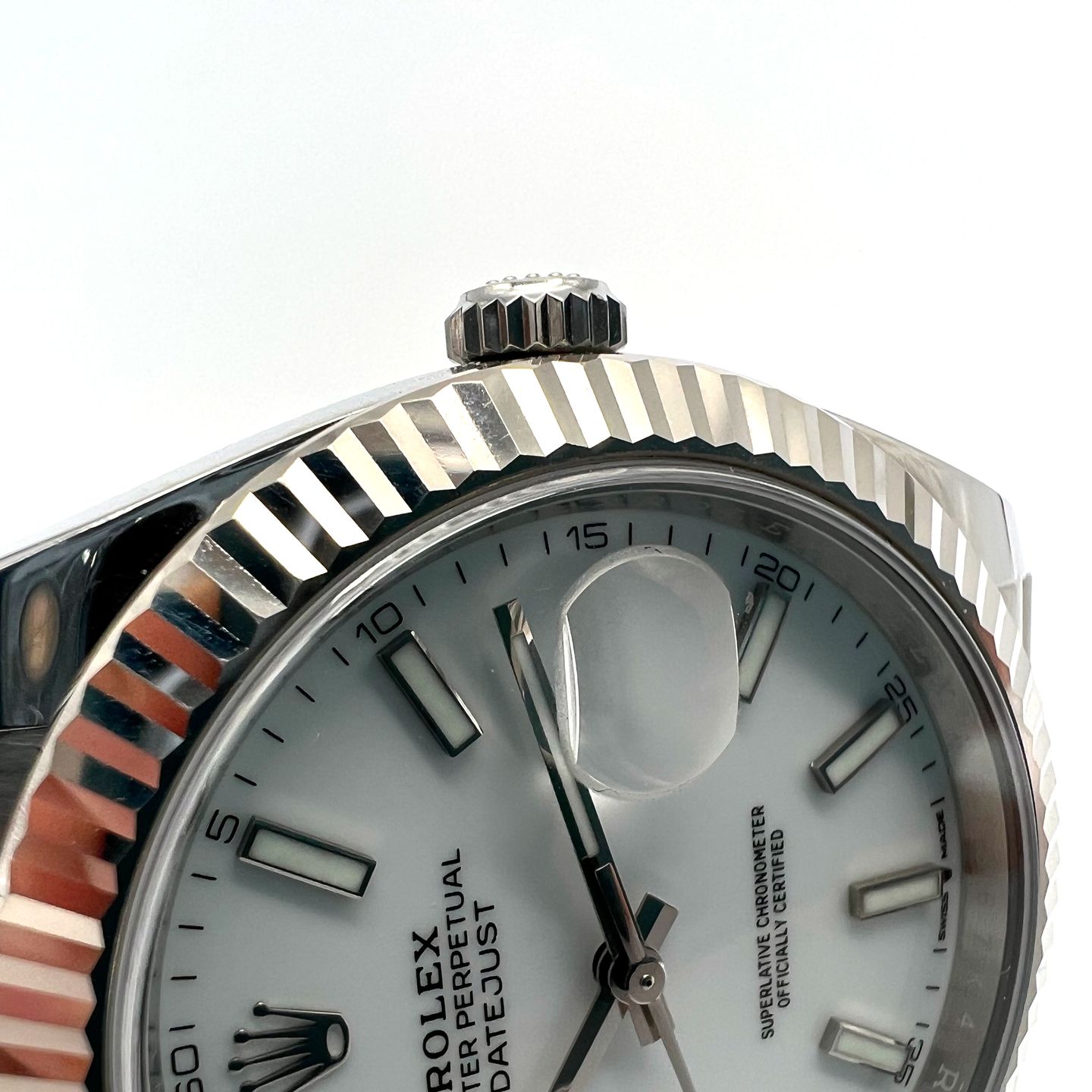 Rolex Datejust 41 126334 (2022) - Wit wijzerplaat 41mm Staal (2/5)