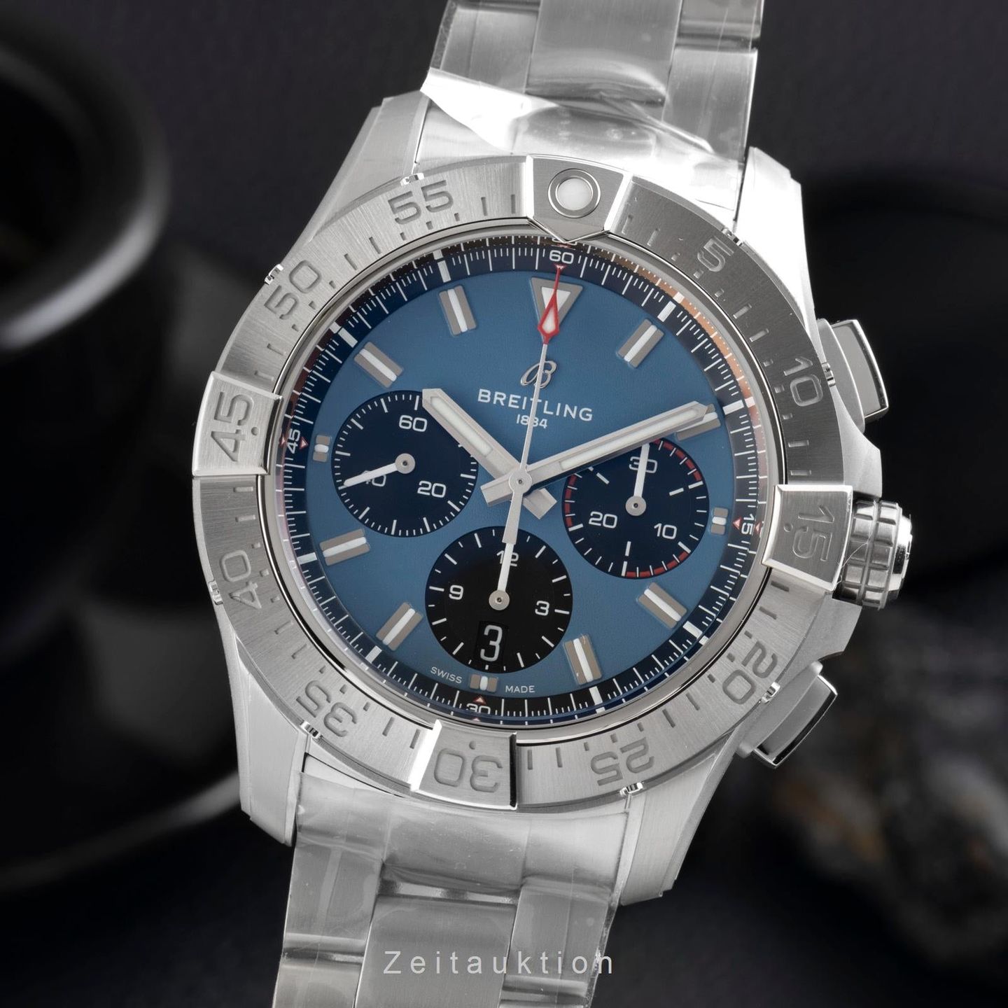 Breitling Avenger AB0147101C1A1 - (1/8)