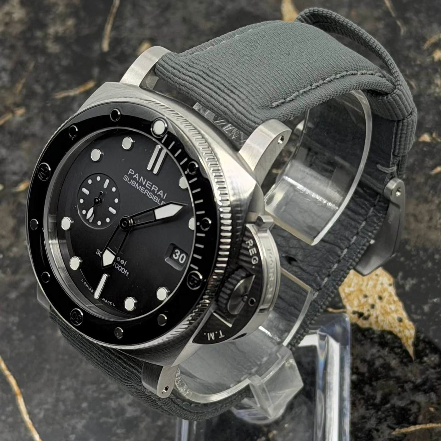 Panerai Luminor Submersible PAM01288 - (4/8)