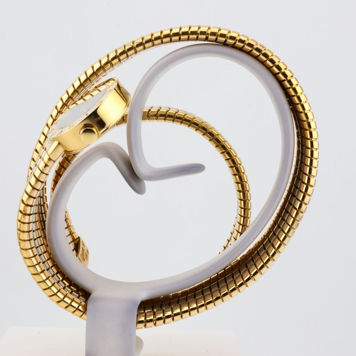 Bulgari Serpenti BB 19 1T (Unknown (random serial)) - Black dial 19 mm Yellow Gold case (4/6)