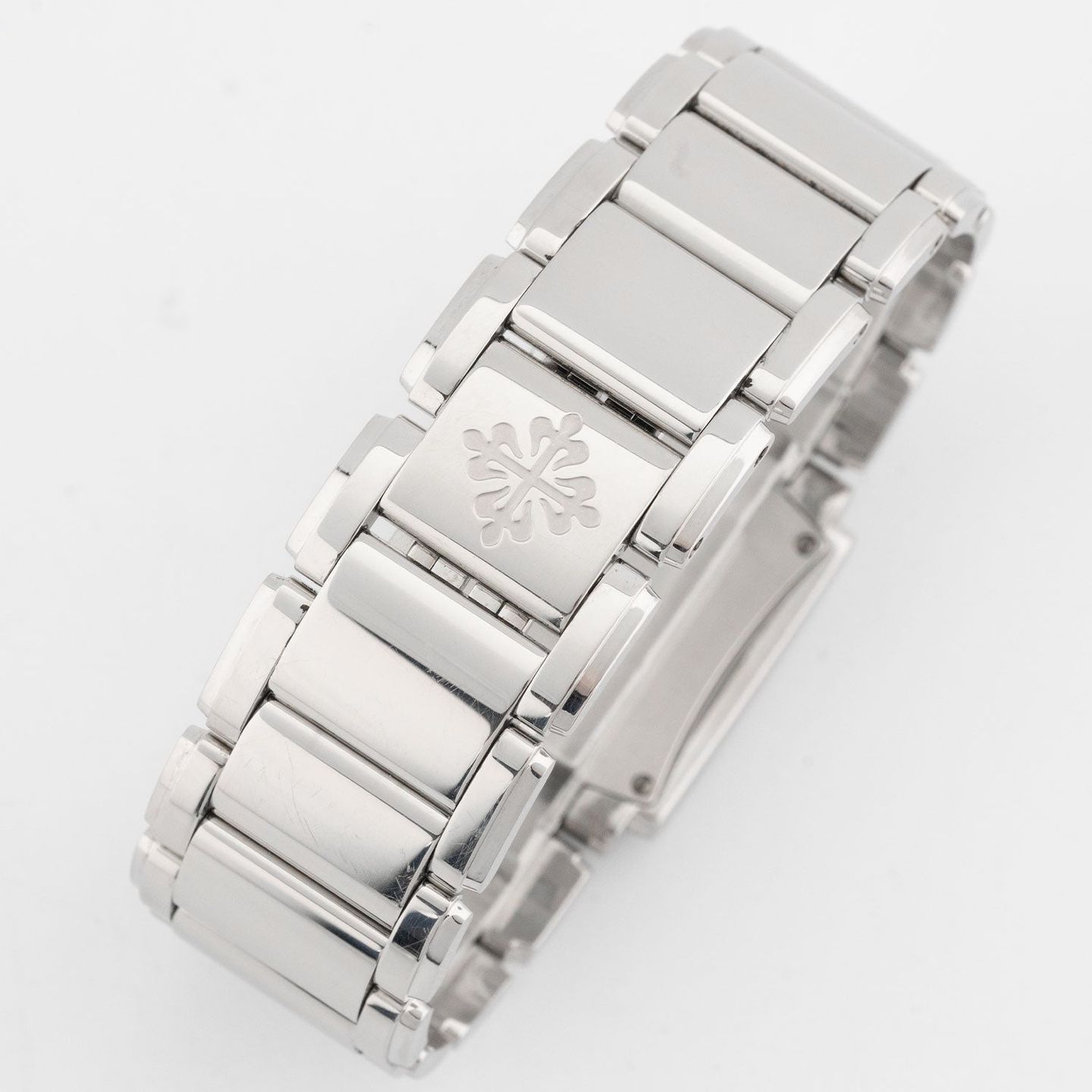 Patek Philippe Twenty~4 4910/10A-011 - (3/7)