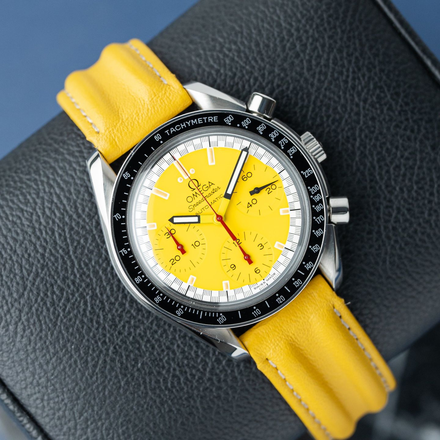 Omega Speedmaster Professional Moonwatch 310.30.42.50.01.001 - (2/8)