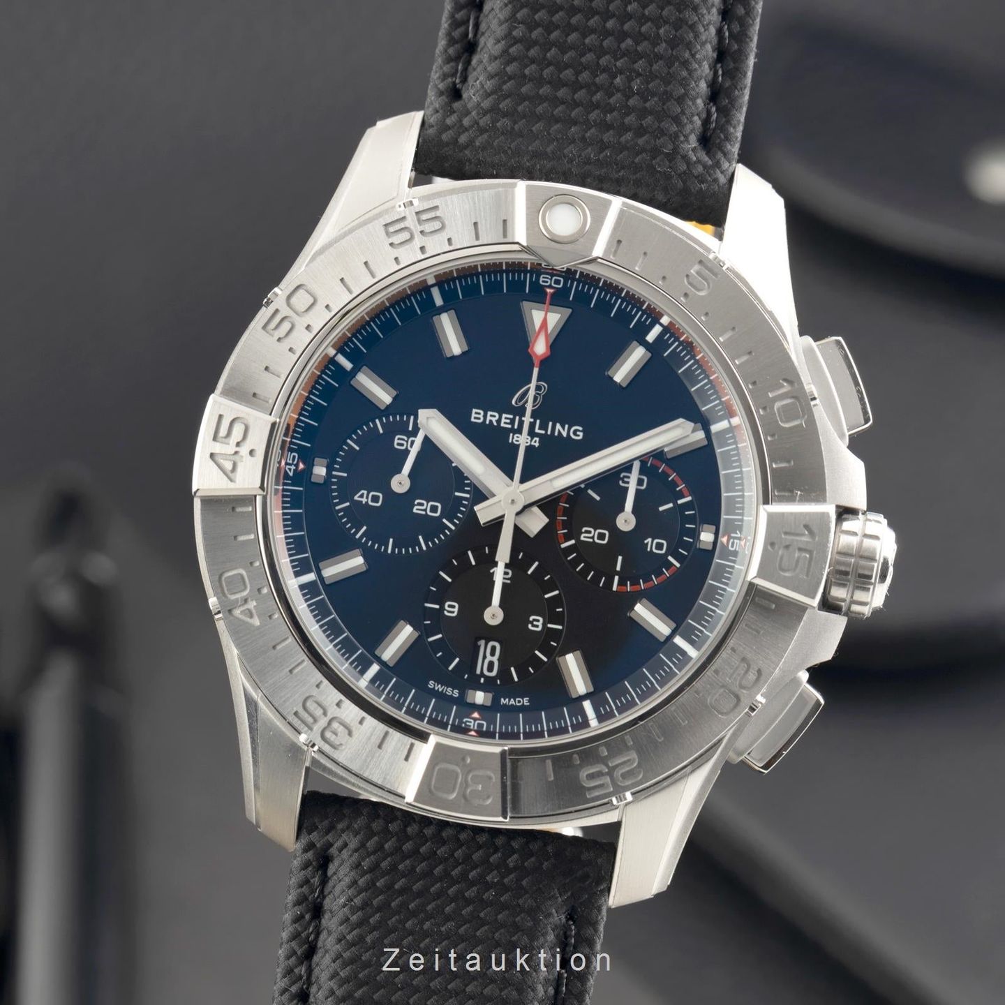 Breitling Avenger AB0147101B1X1 - (1/8)