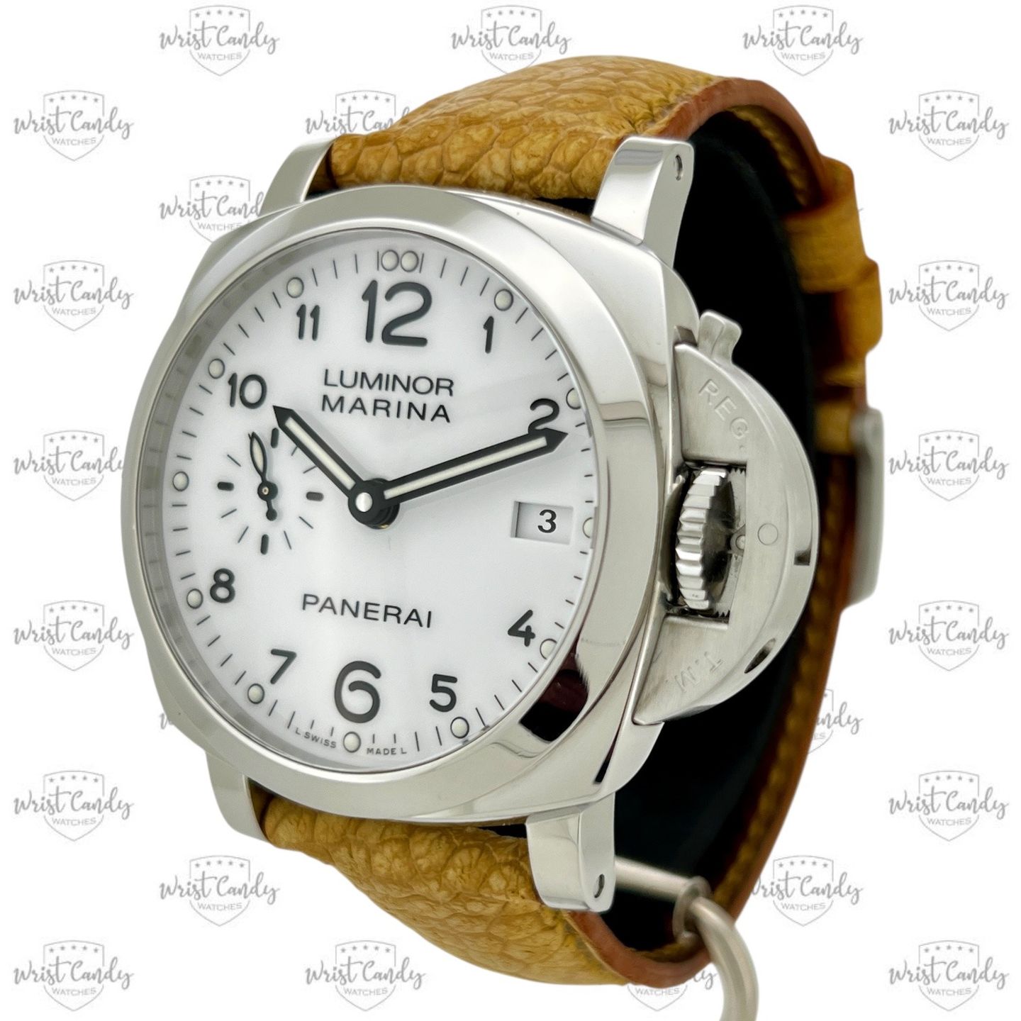 Panerai Luminor Marina 1950 3 Days Automatic PAM00523 (2015) - White dial 42 mm Steel case (2/8)